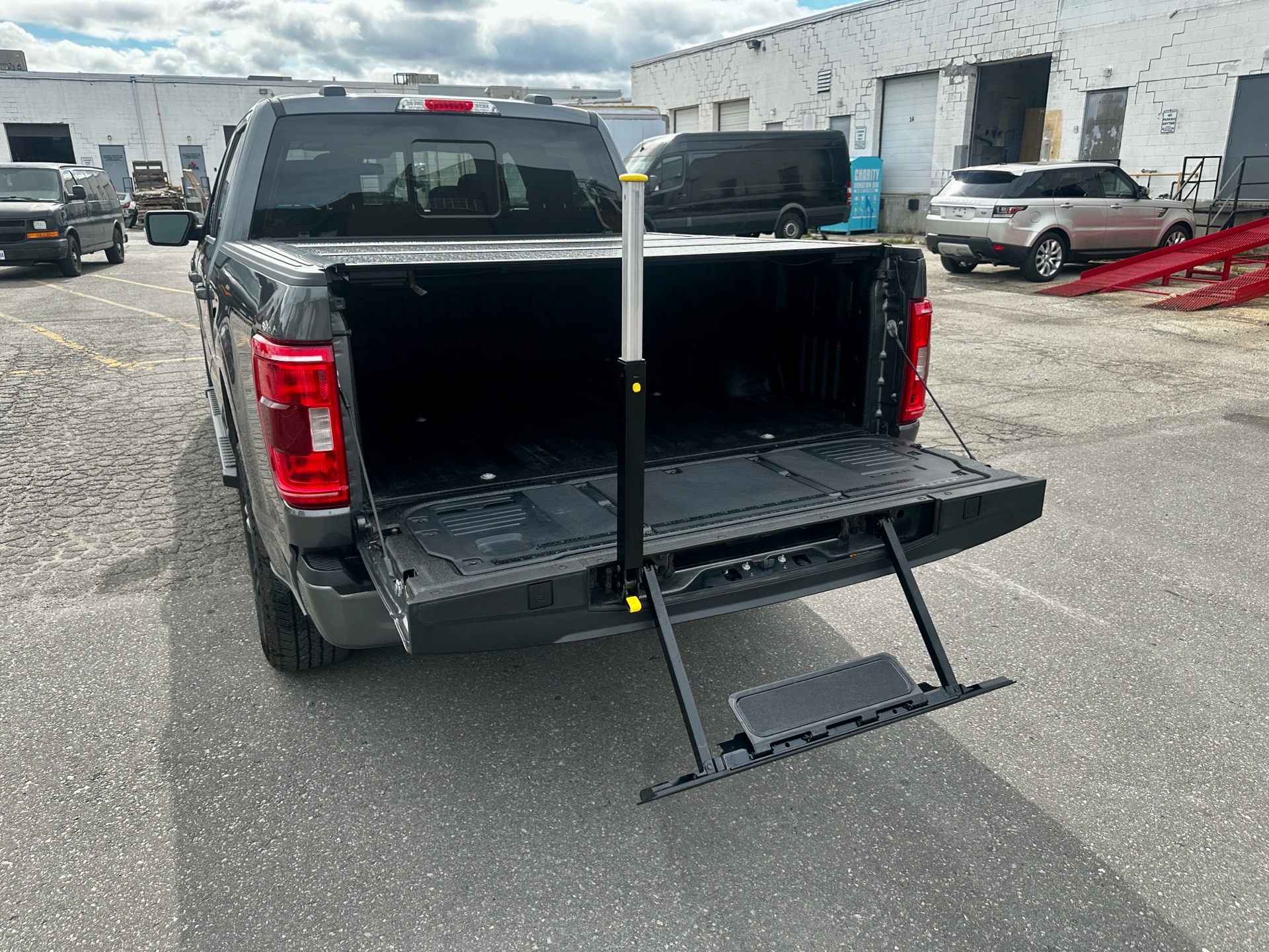 /klautosales/2023-Ford-F-150-6344526716333609.jpg
