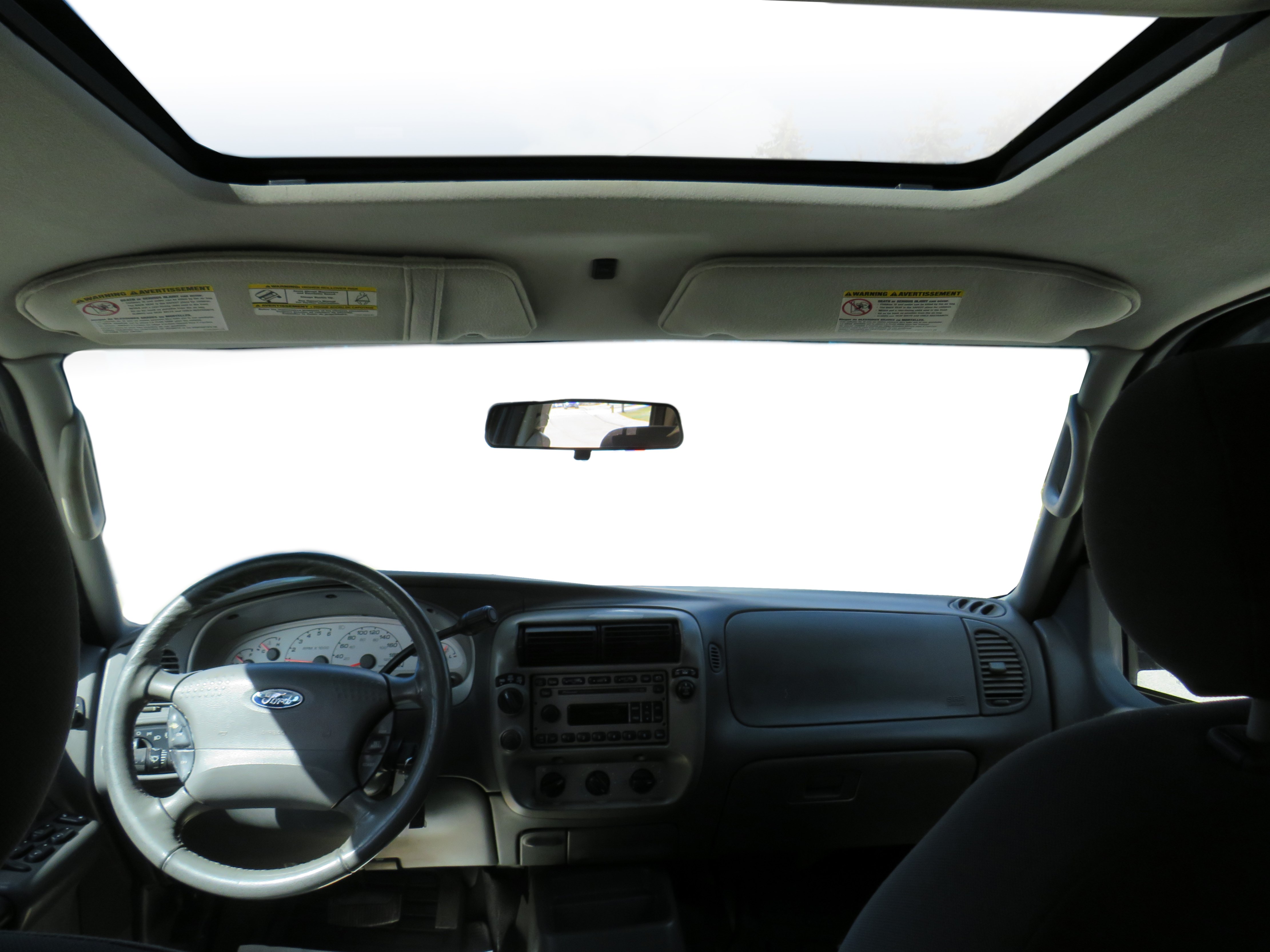 /laautomotive/2004-Ford-ExplorerSport-3204569614301547.jpg