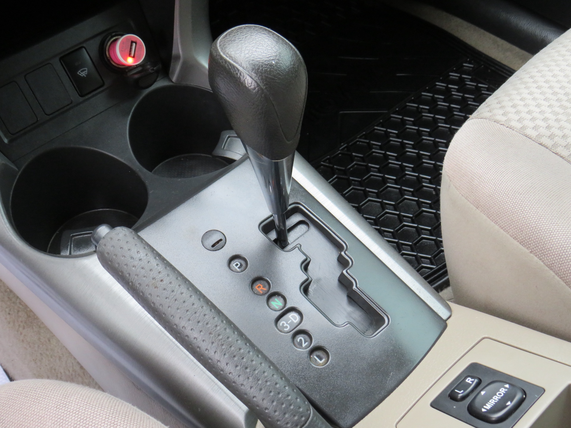 /laautomotive/2006-Toyota-RAV4-9468321791509859.jpg