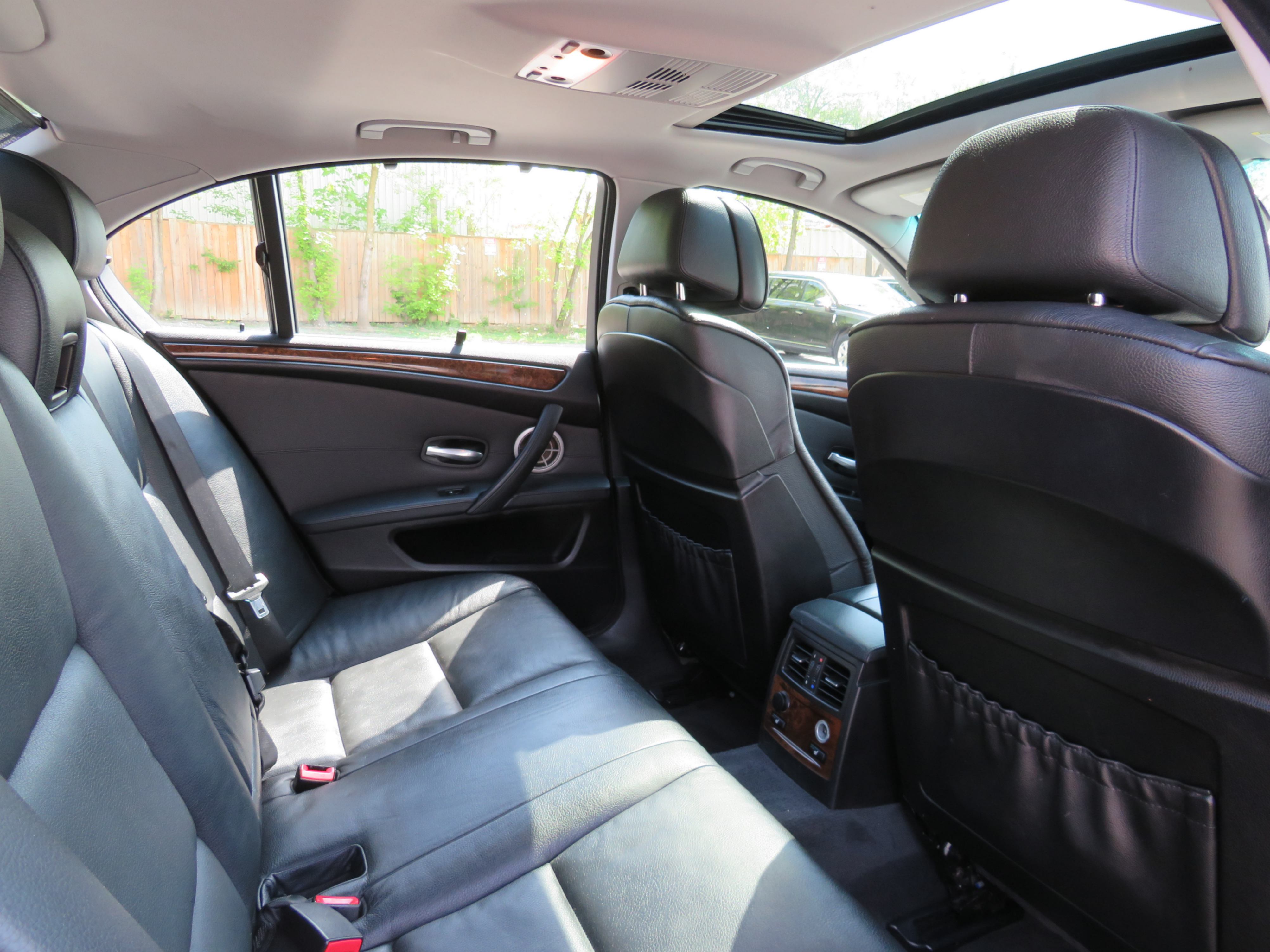 /laautomotive/2009-BMW-5Series-5830921882002398.jpg