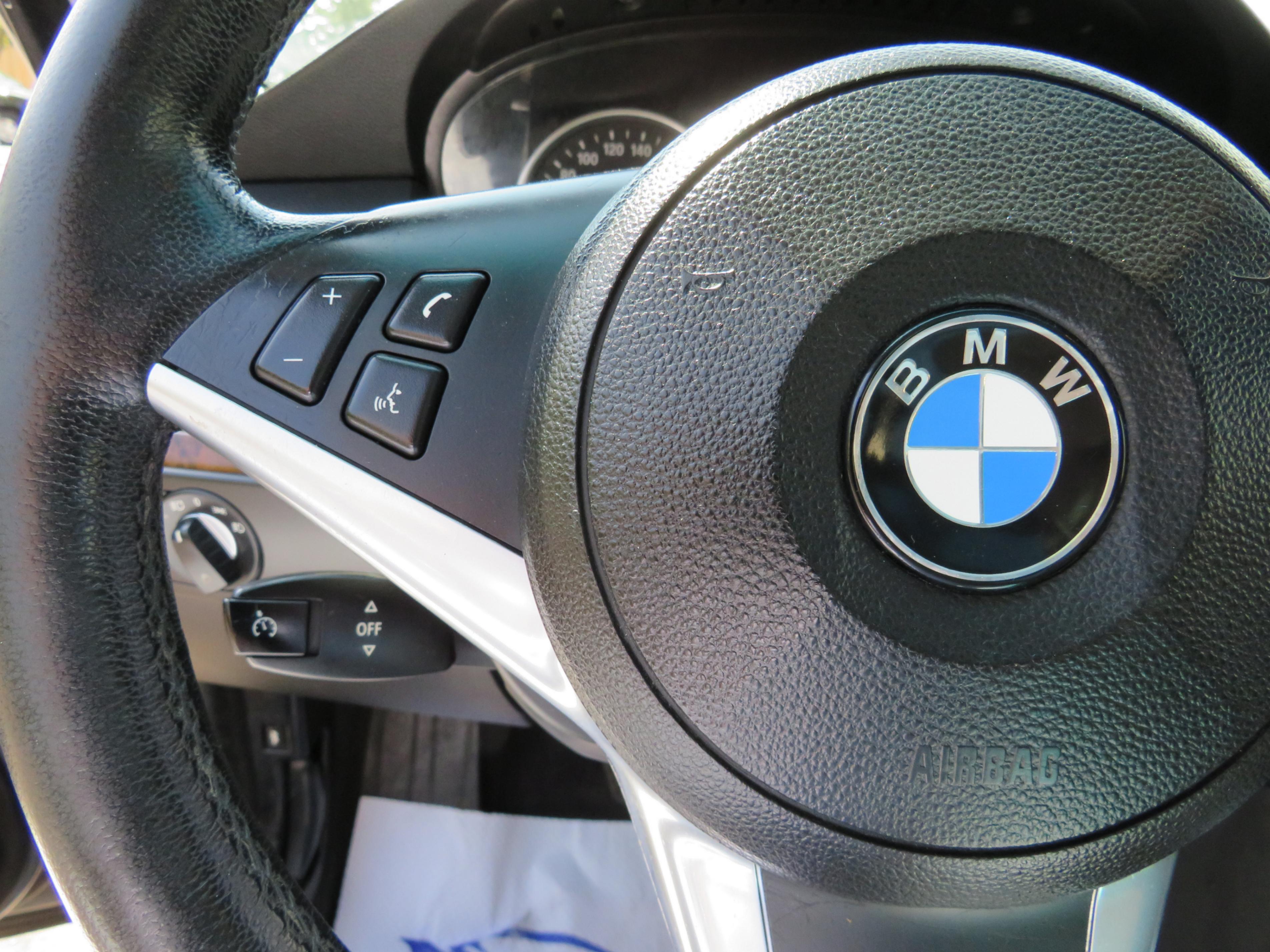 /laautomotive/2009-BMW-5Series-8061261304224105.jpg