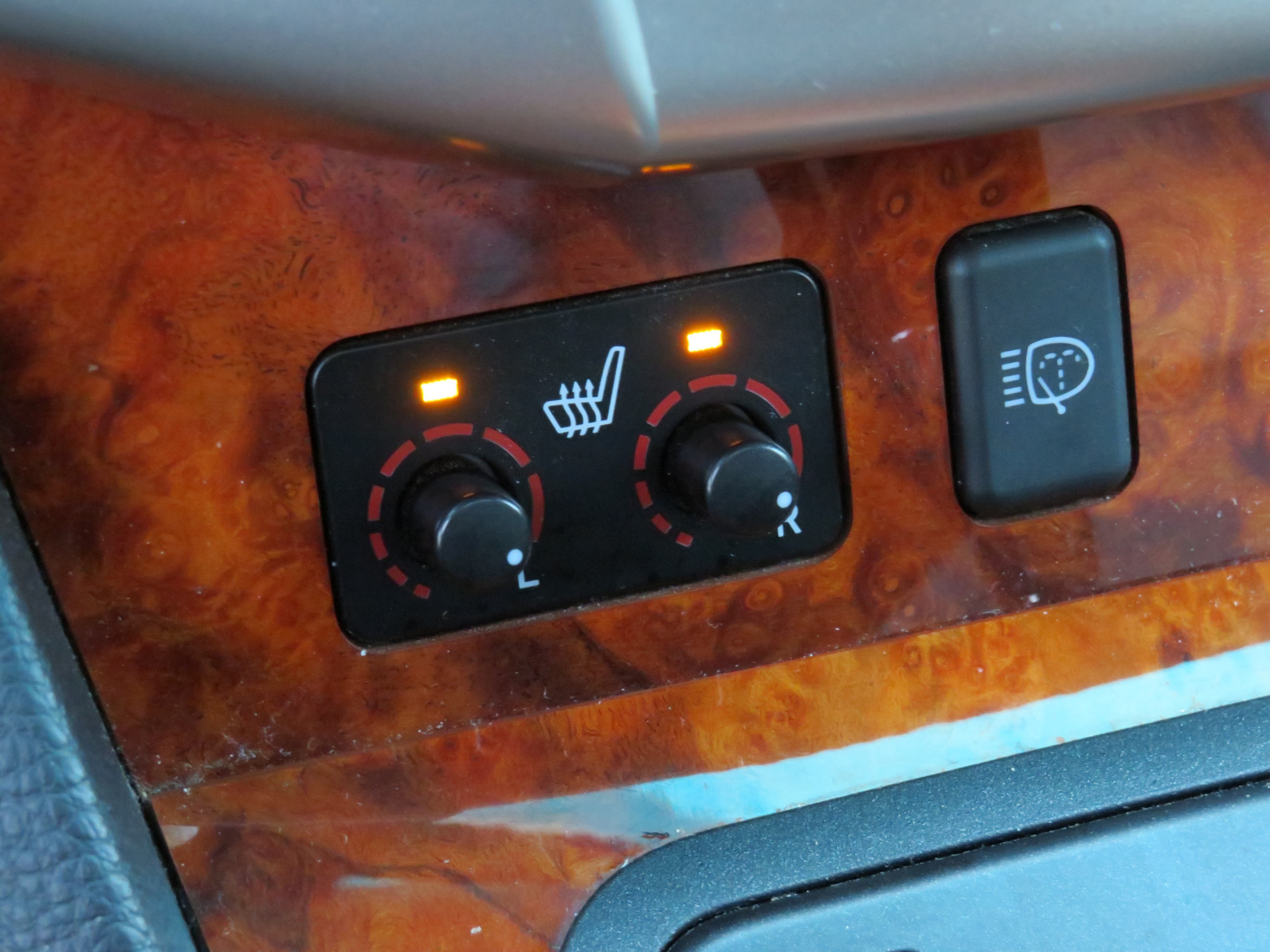 /laautomotive/2009-Lexus-RX350-07785742513672034.jpg