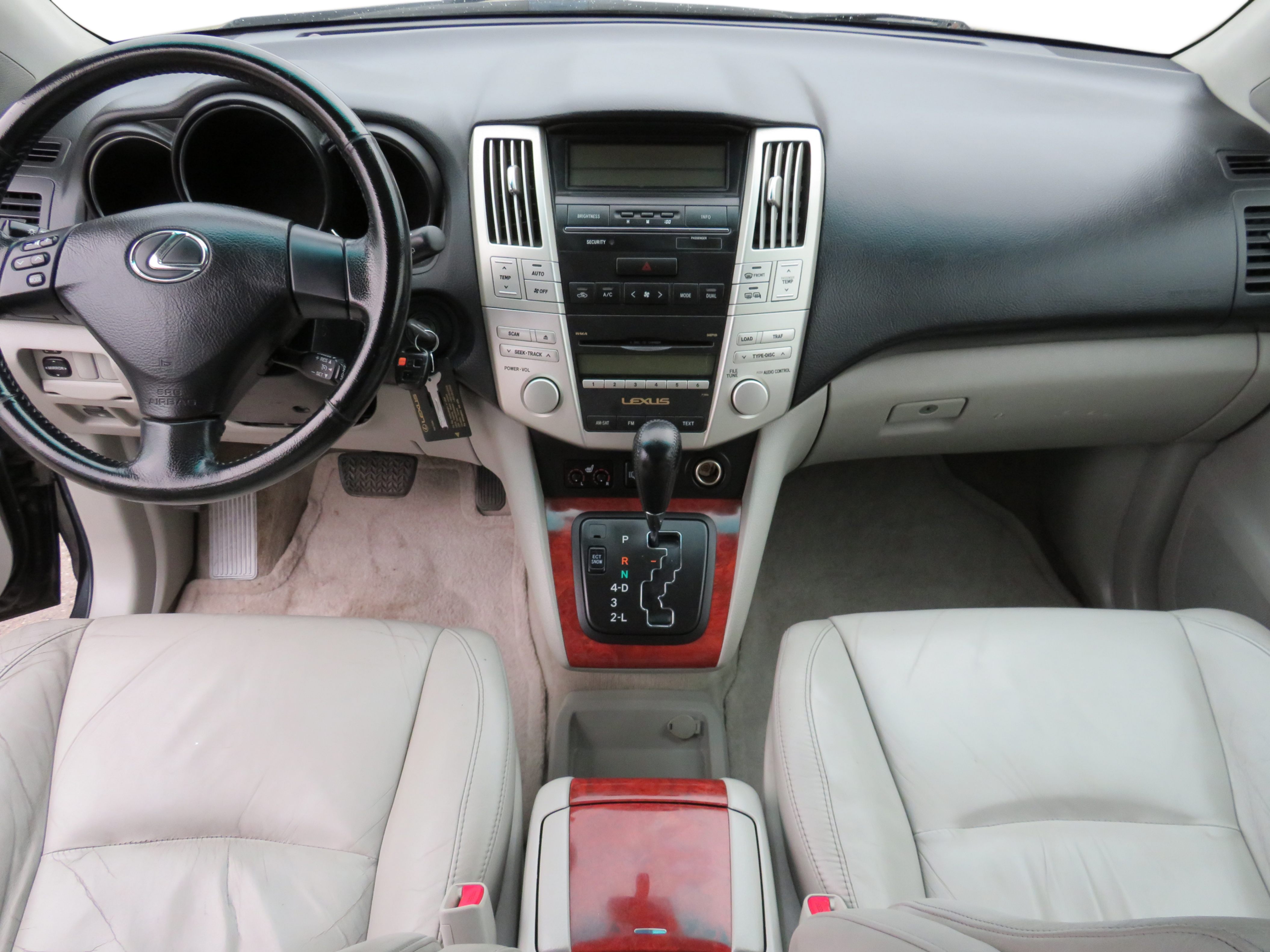 /laautomotive/2009-Lexus-RX350-7398465504053369.jpg