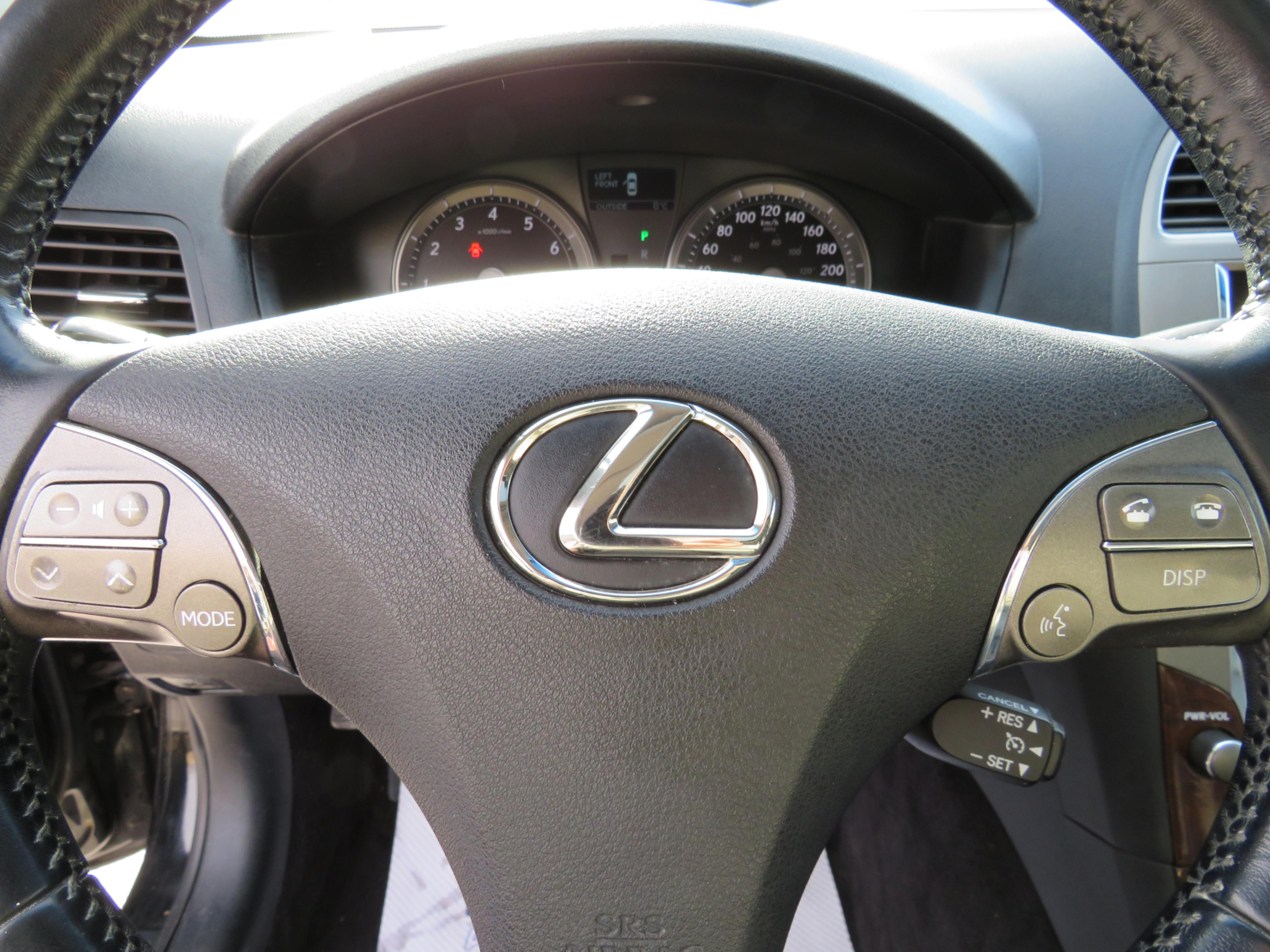 /laautomotive/2010-Lexus-ES350-7103041440727647.jpg