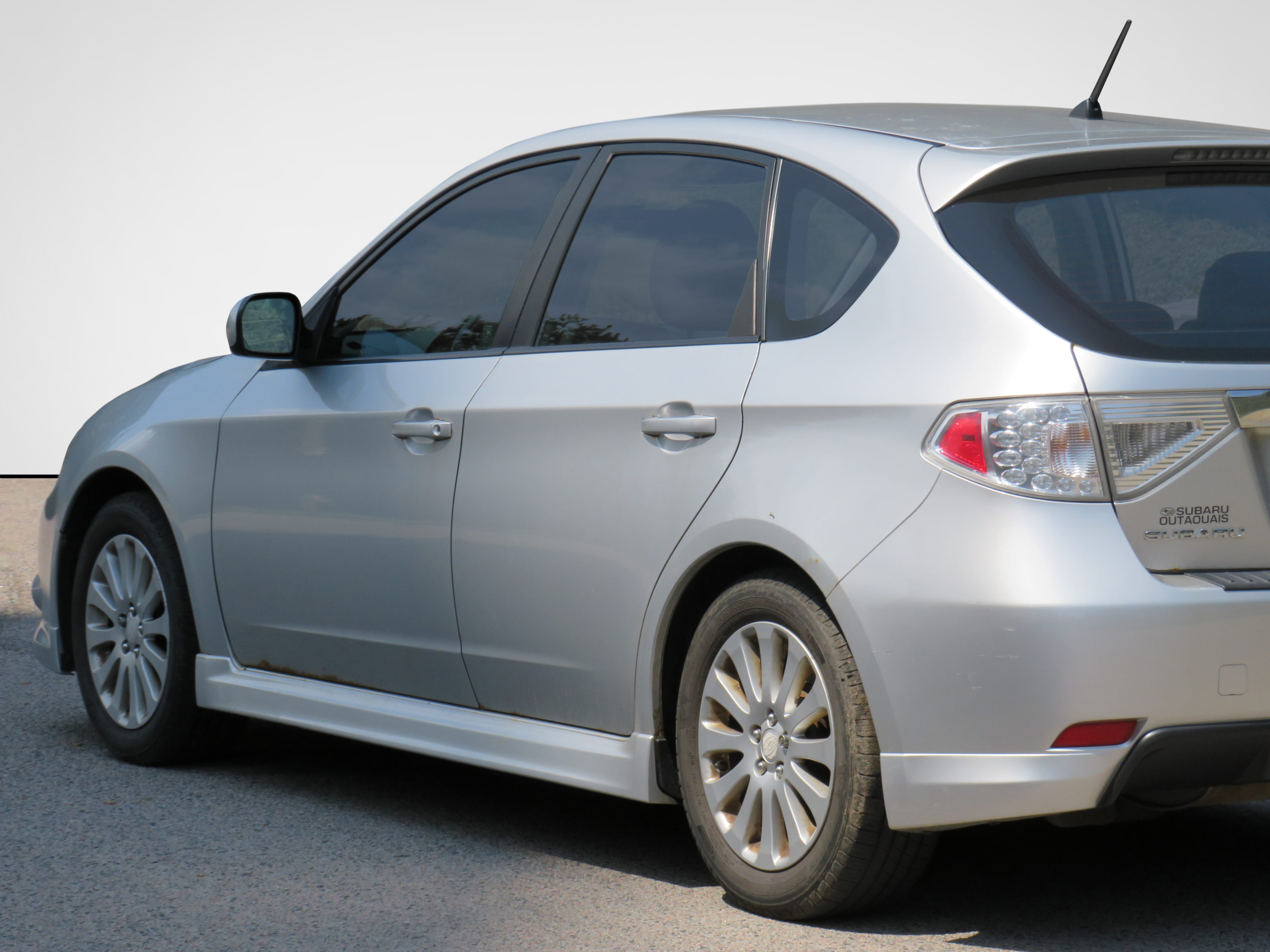 /laautomotive/2010-Subaru-Impreza-08844407781968466.jpg