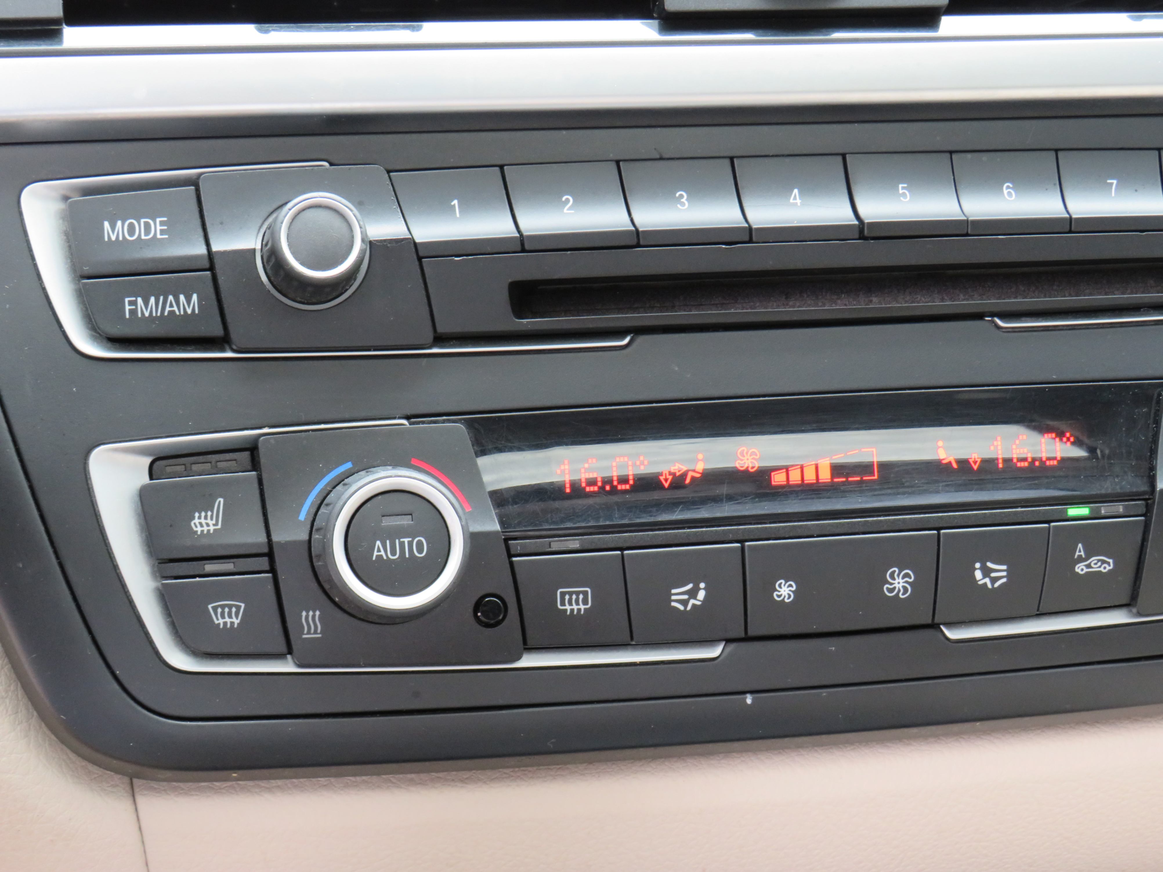 /laautomotive/2012-BMW-3Series-7800231872035779.jpg