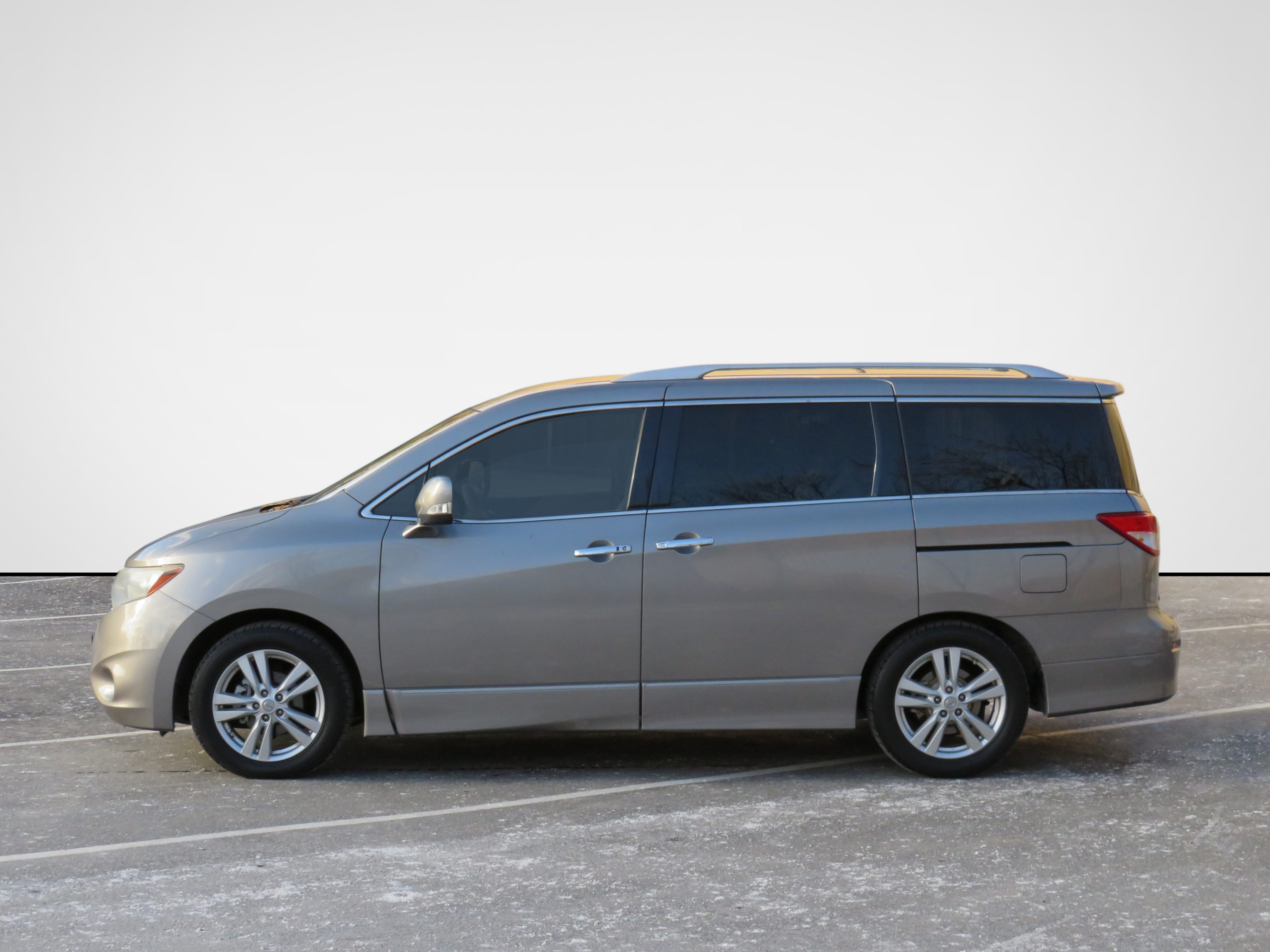 /laautomotive/2012-Nissan-Quest-26545291317029274.jpg