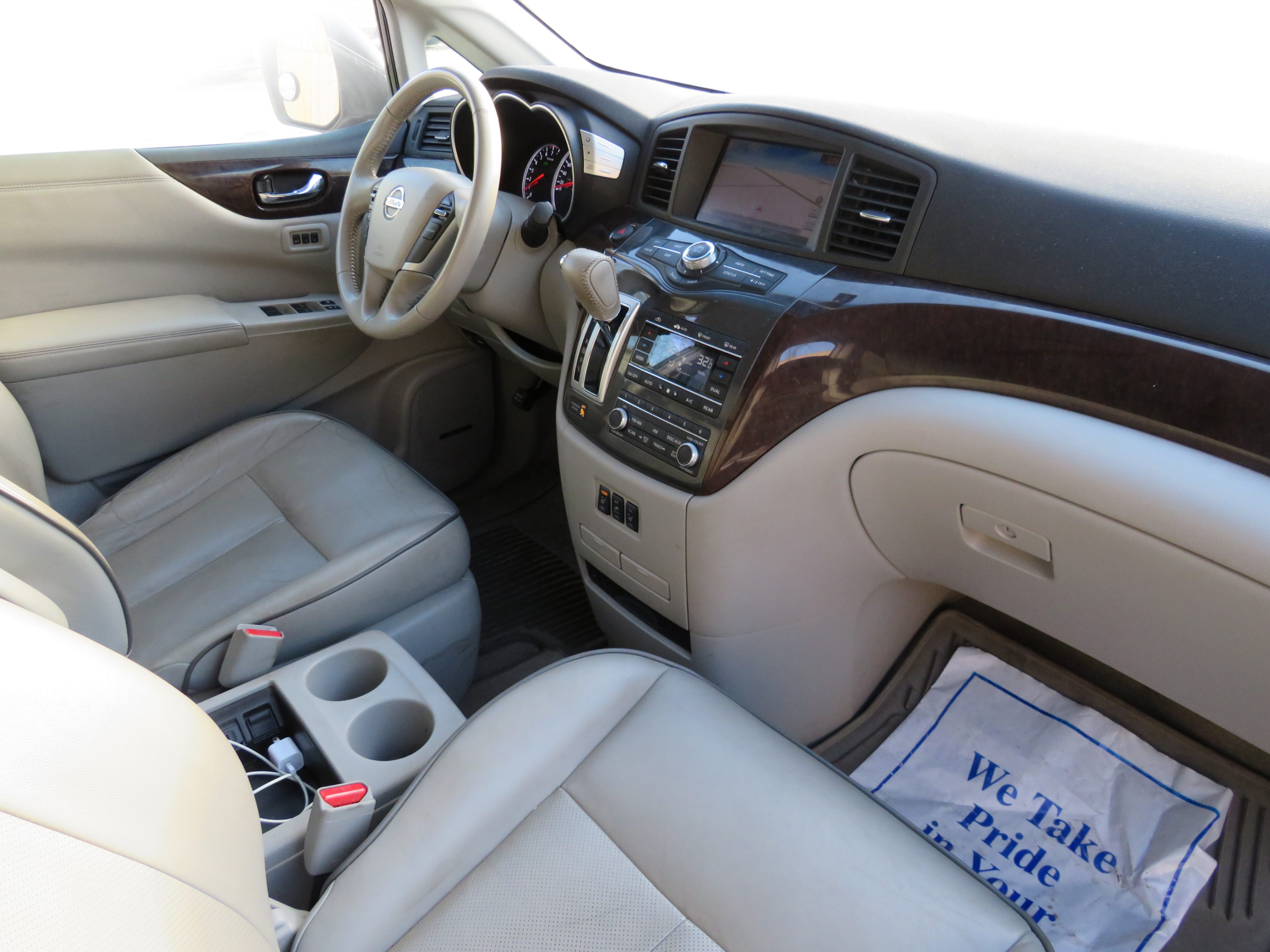 /laautomotive/2012-Nissan-Quest-7169229426646435.jpg