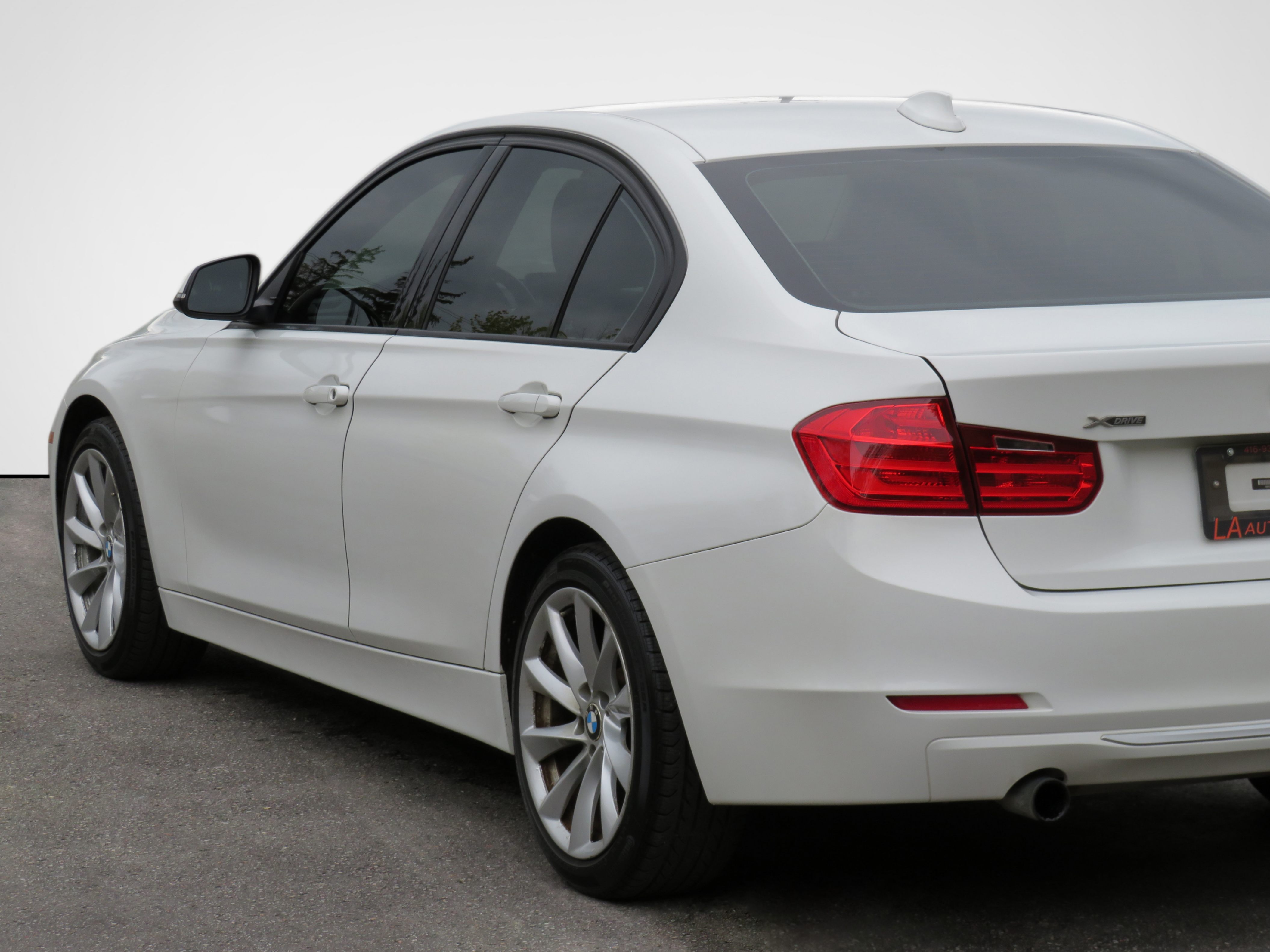 /laautomotive/2013-BMW-3-Series-9164083115186916.jpg