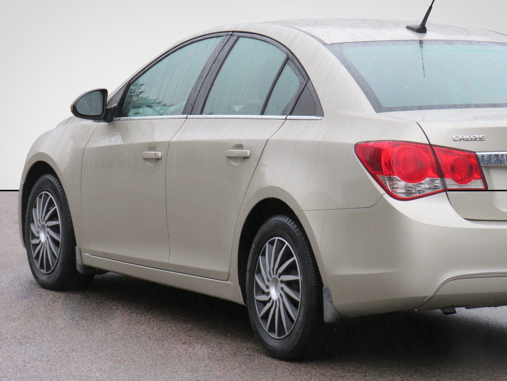 /laautomotive/2013-Chevrolet-Cruze-7091307890442726.jpg