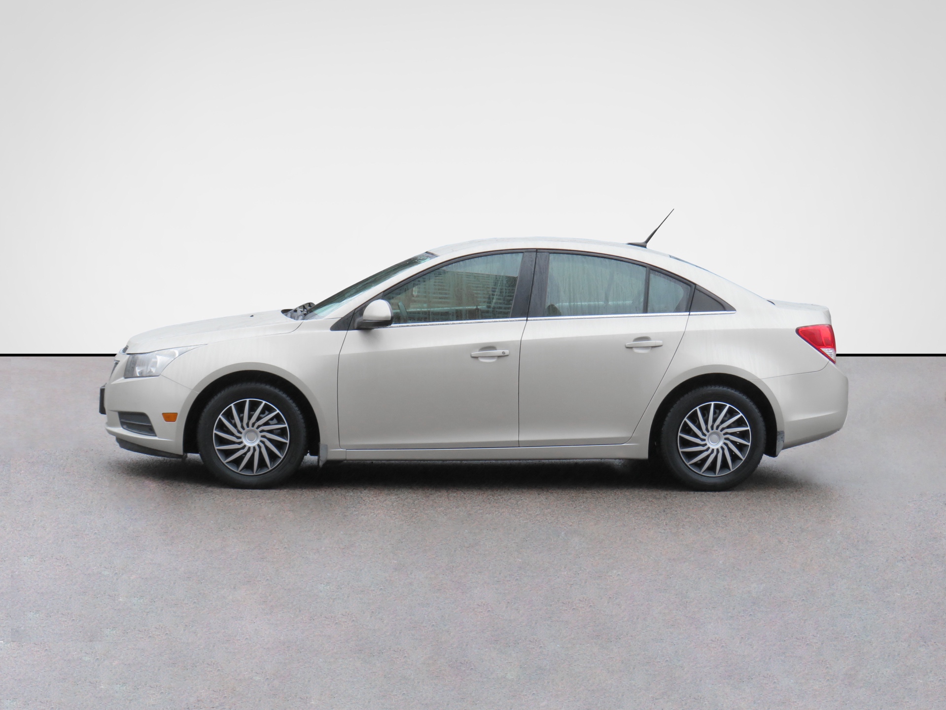/laautomotive/2013-Chevrolet-Cruze-7448353805581138.jpg