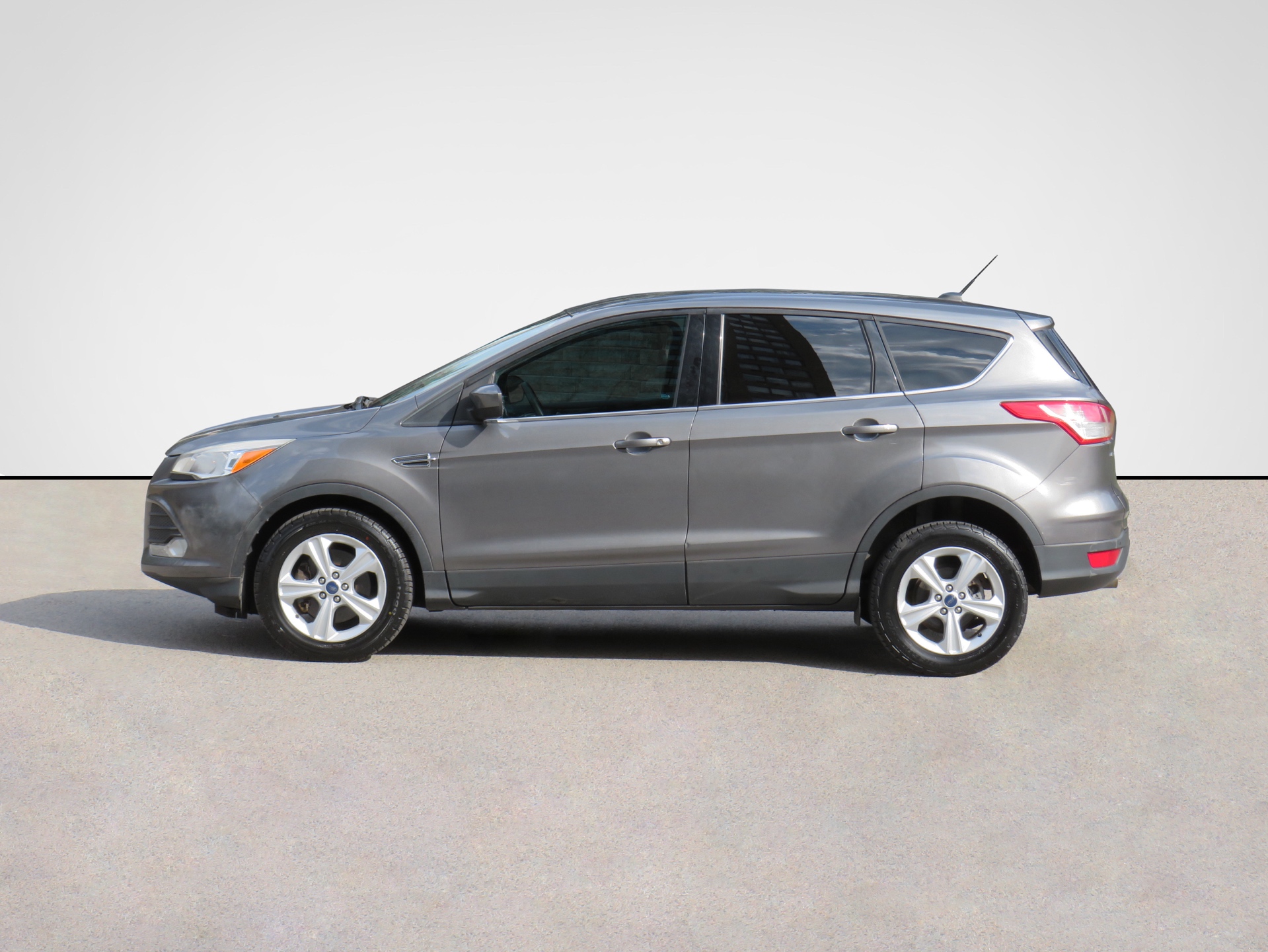 /laautomotive/2013-Ford-Escape-18975836070128826.jpg