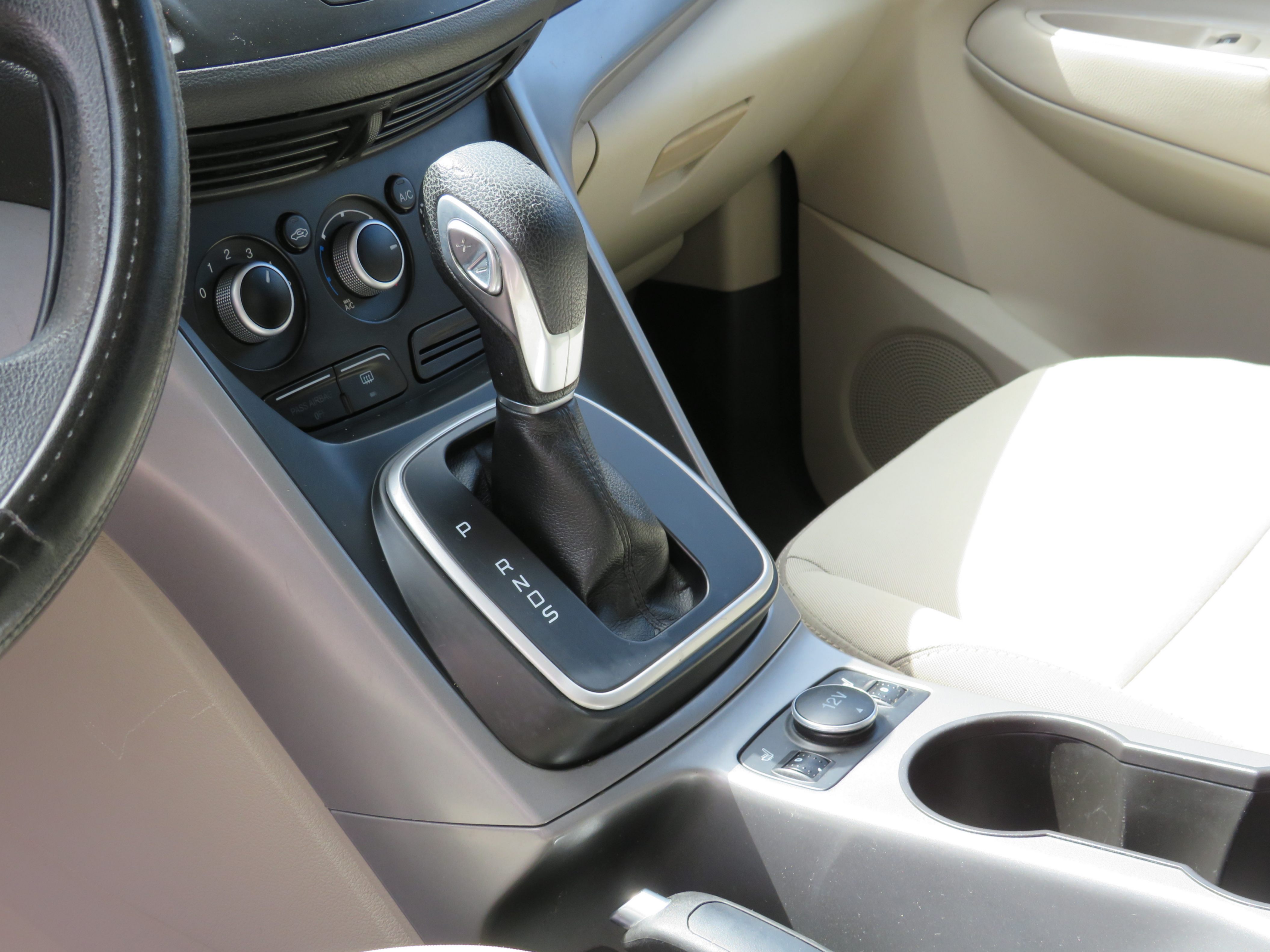 /laautomotive/2013-Ford-Escape-731569600083231.jpg