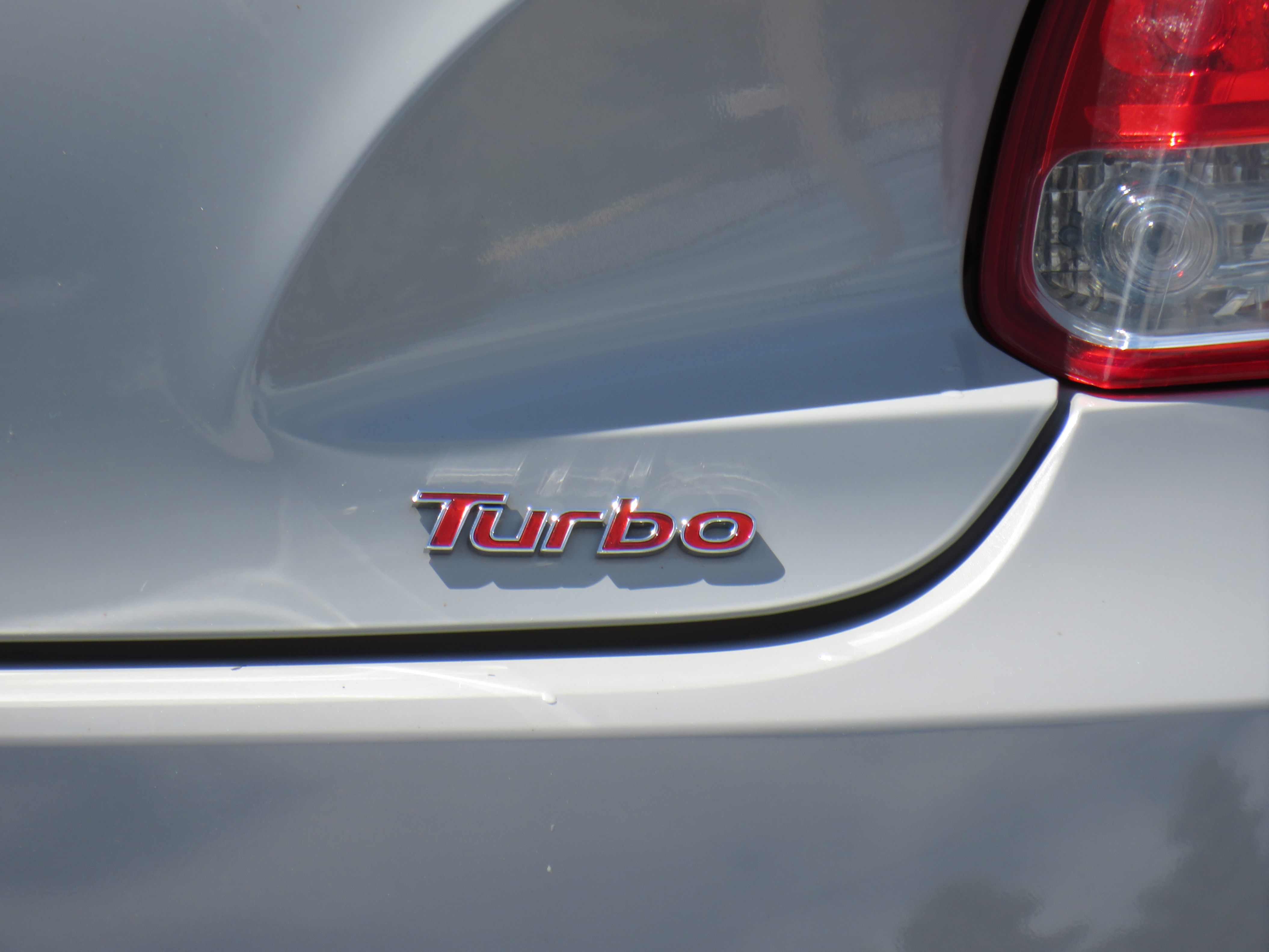 /laautomotive/2013-Hyundai-Veloster-5355216824836893.jpg