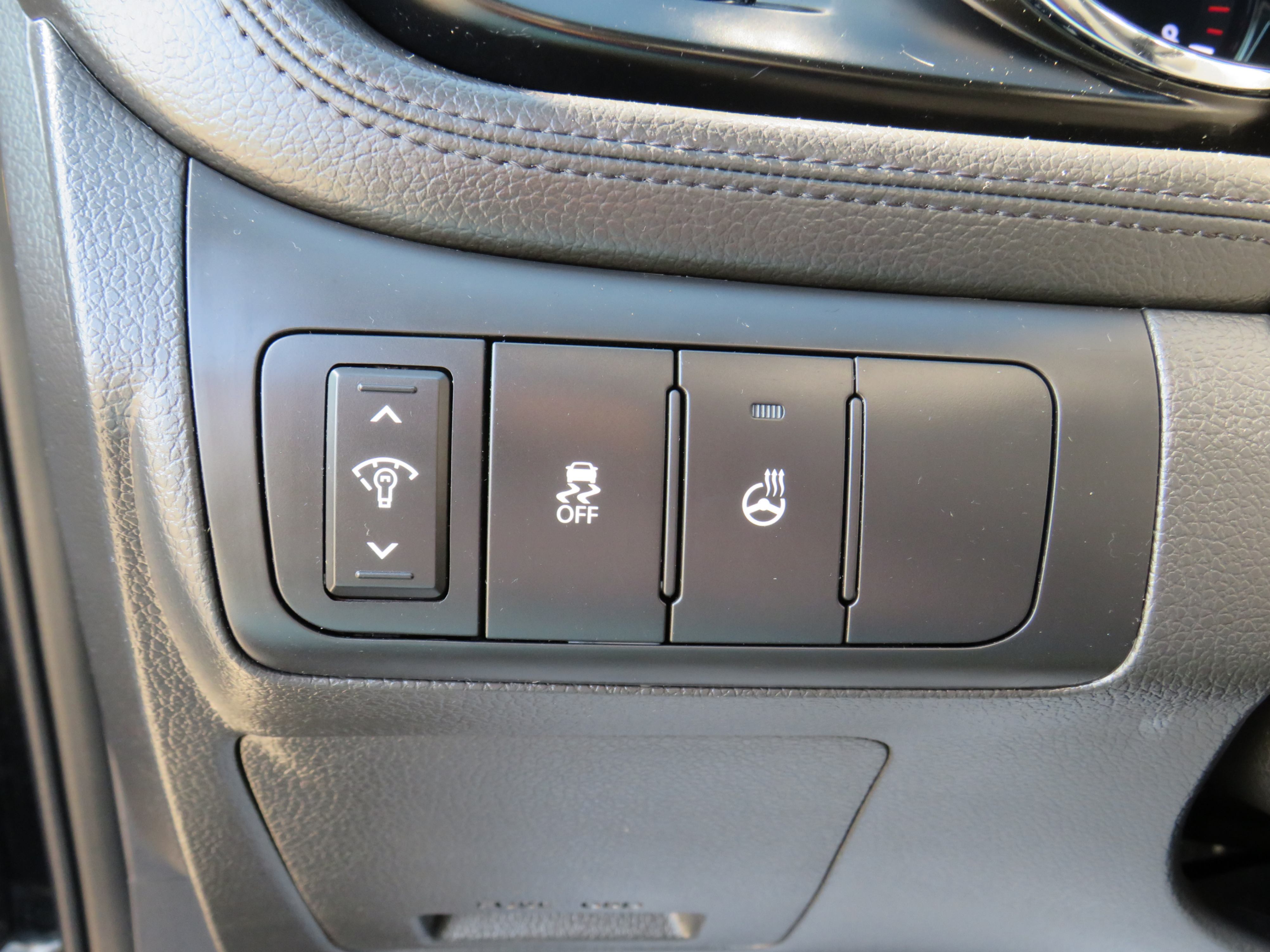 /laautomotive/2013-Kia-Optima-18410295090948314.jpg