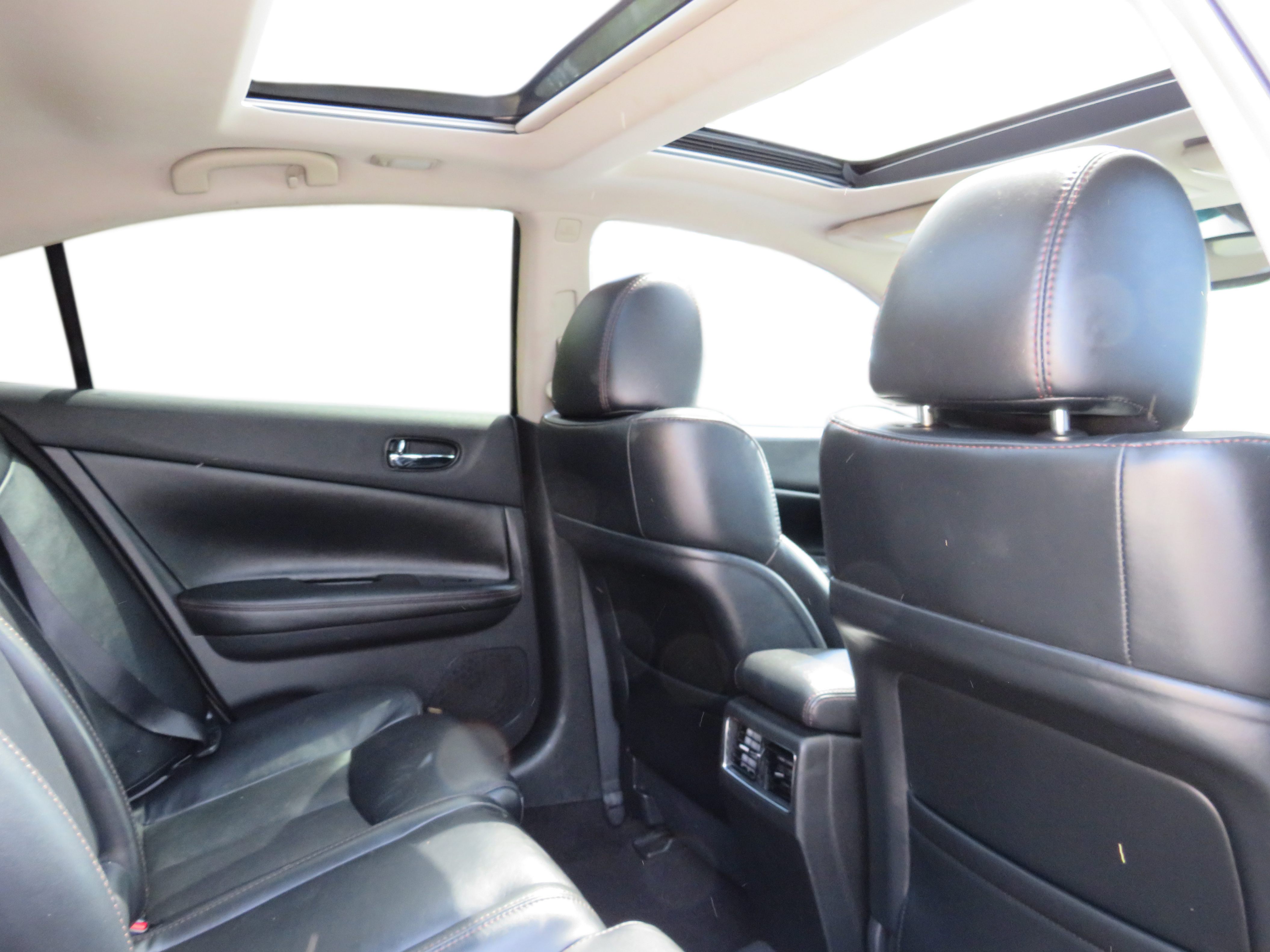/laautomotive/2013-Nissan-Maxima-1012229590702931.jpg