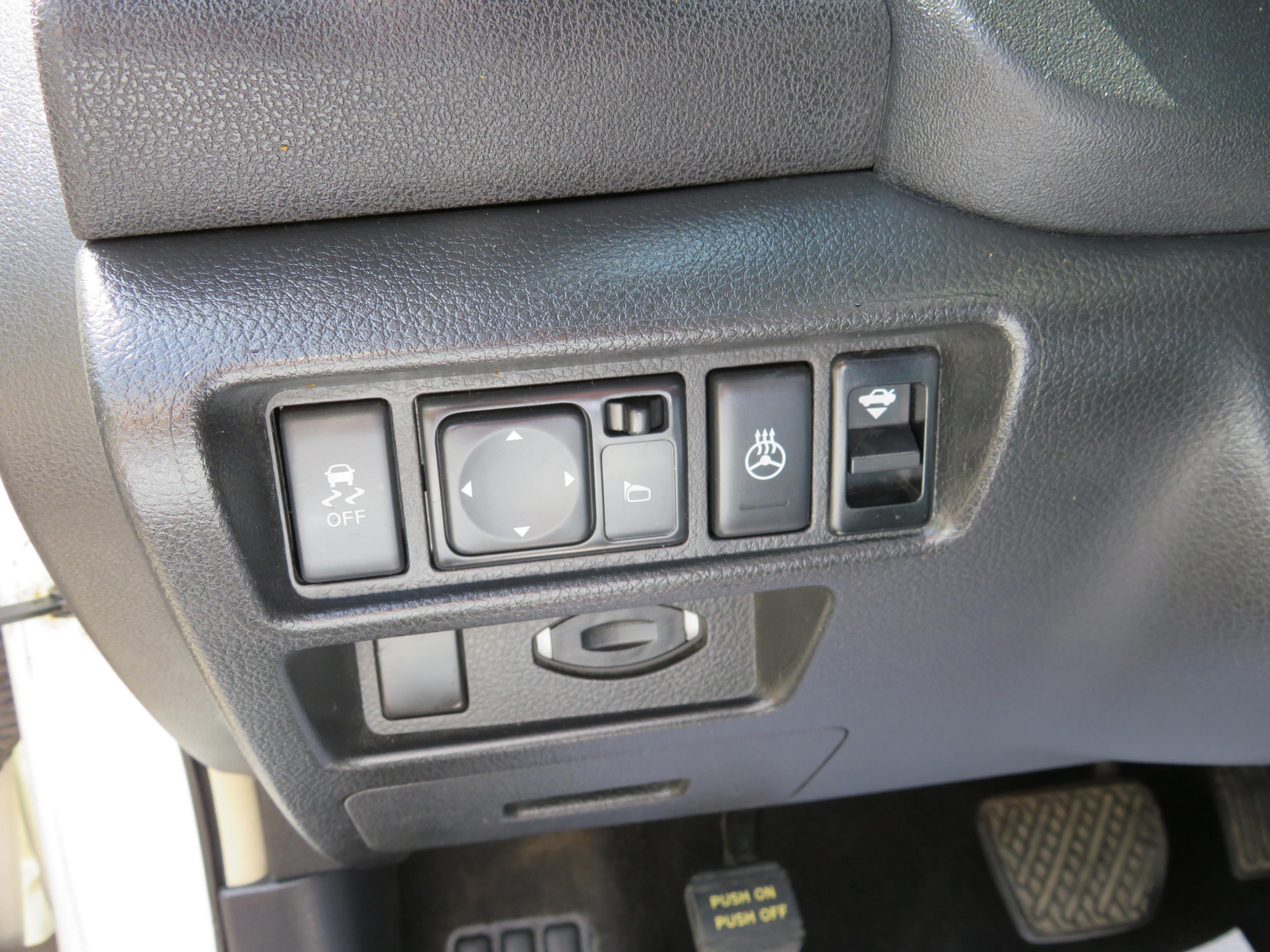 /laautomotive/2013-Nissan-Maxima-1671265698762212.jpg