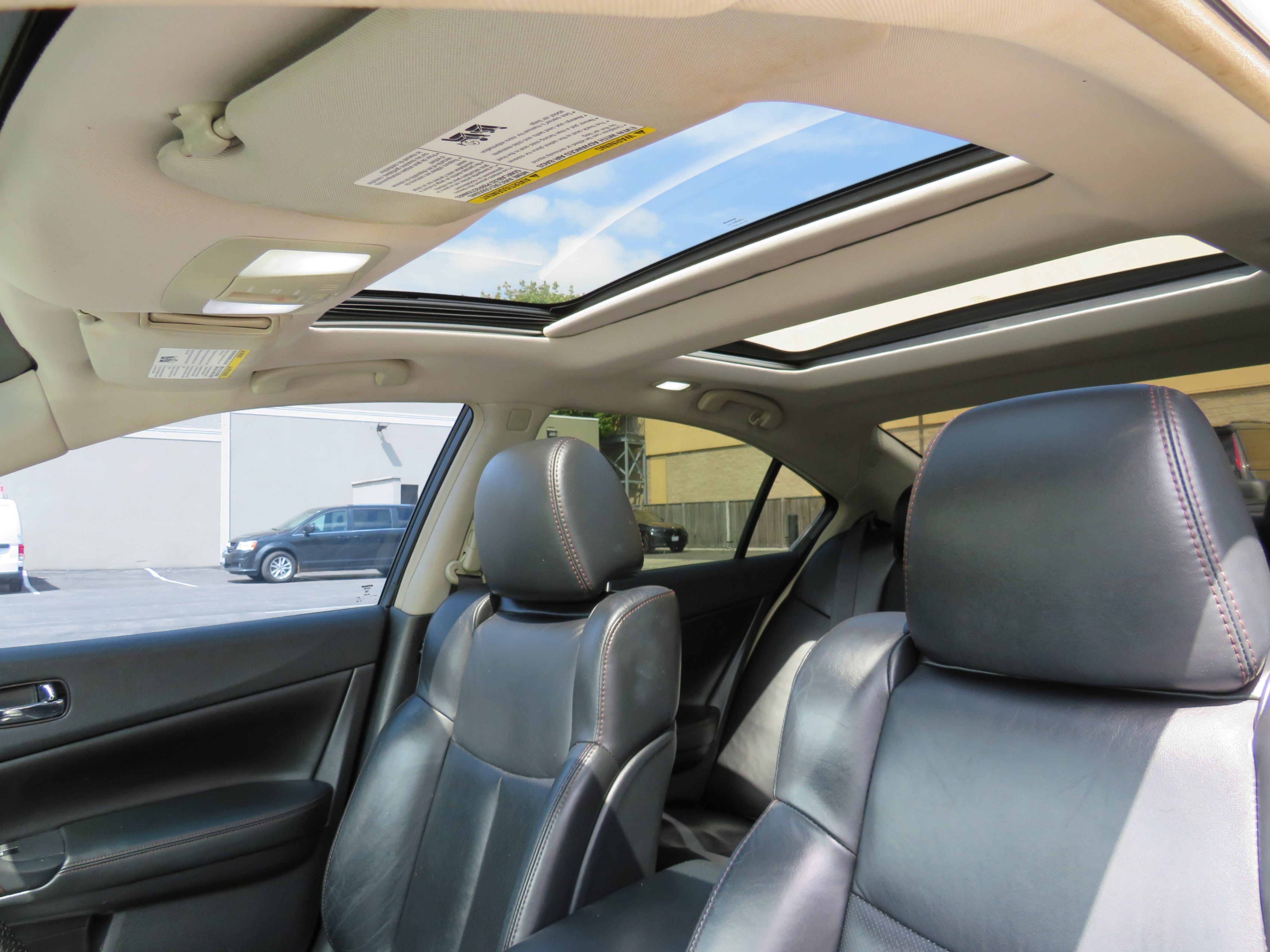 /laautomotive/2013-Nissan-Maxima-49830250874797355.jpg
