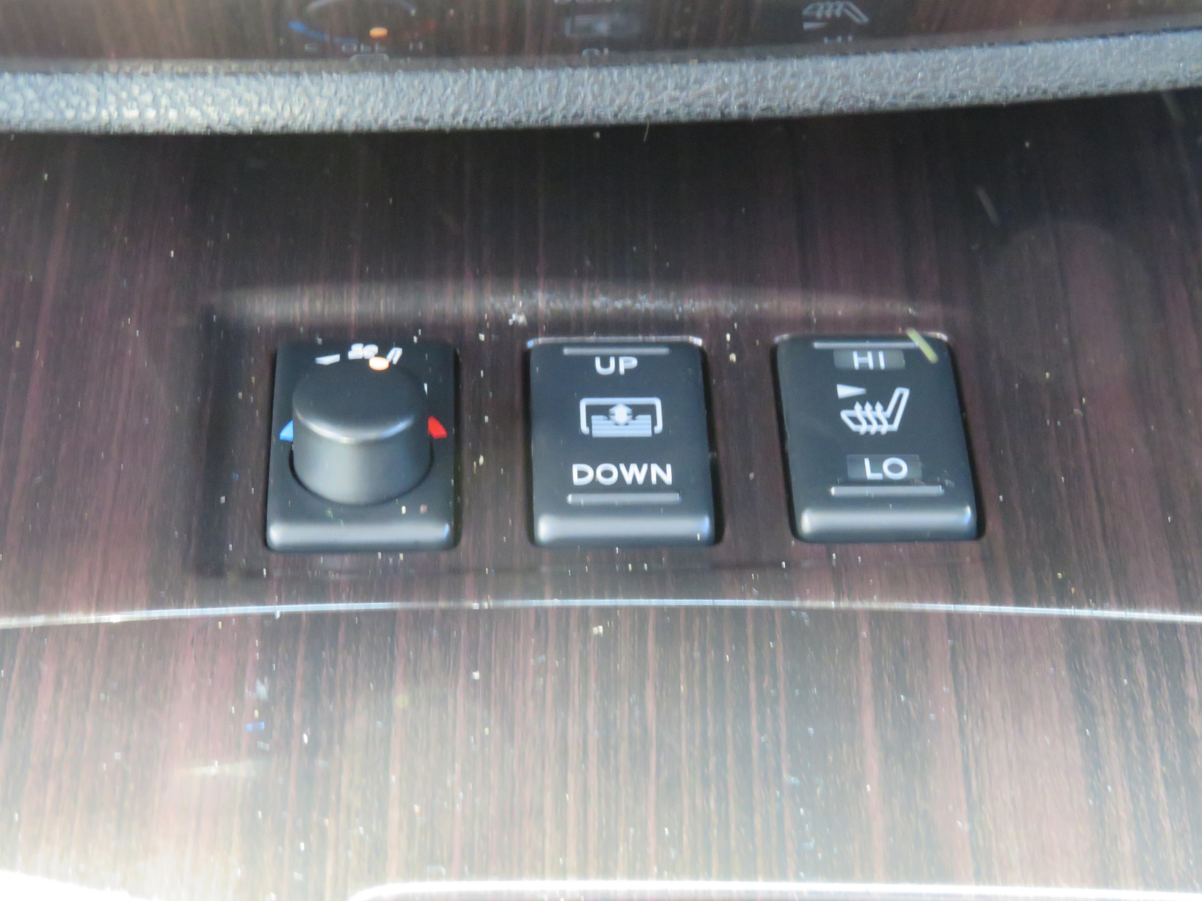 /laautomotive/2013-Nissan-Maxima-9532782161601885.jpg