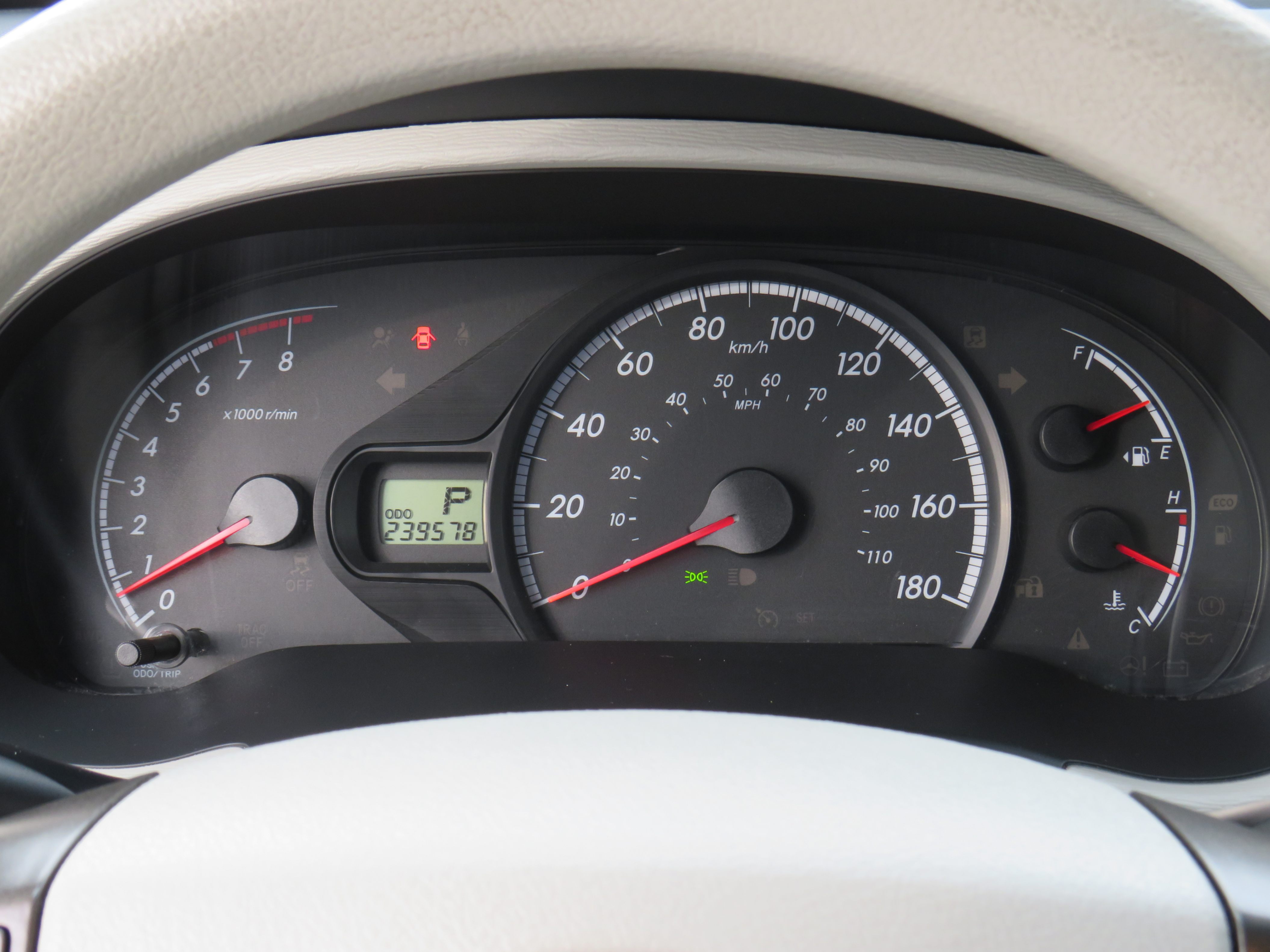 /laautomotive/2013-Toyota-Sienna-17477271702272823.jpg