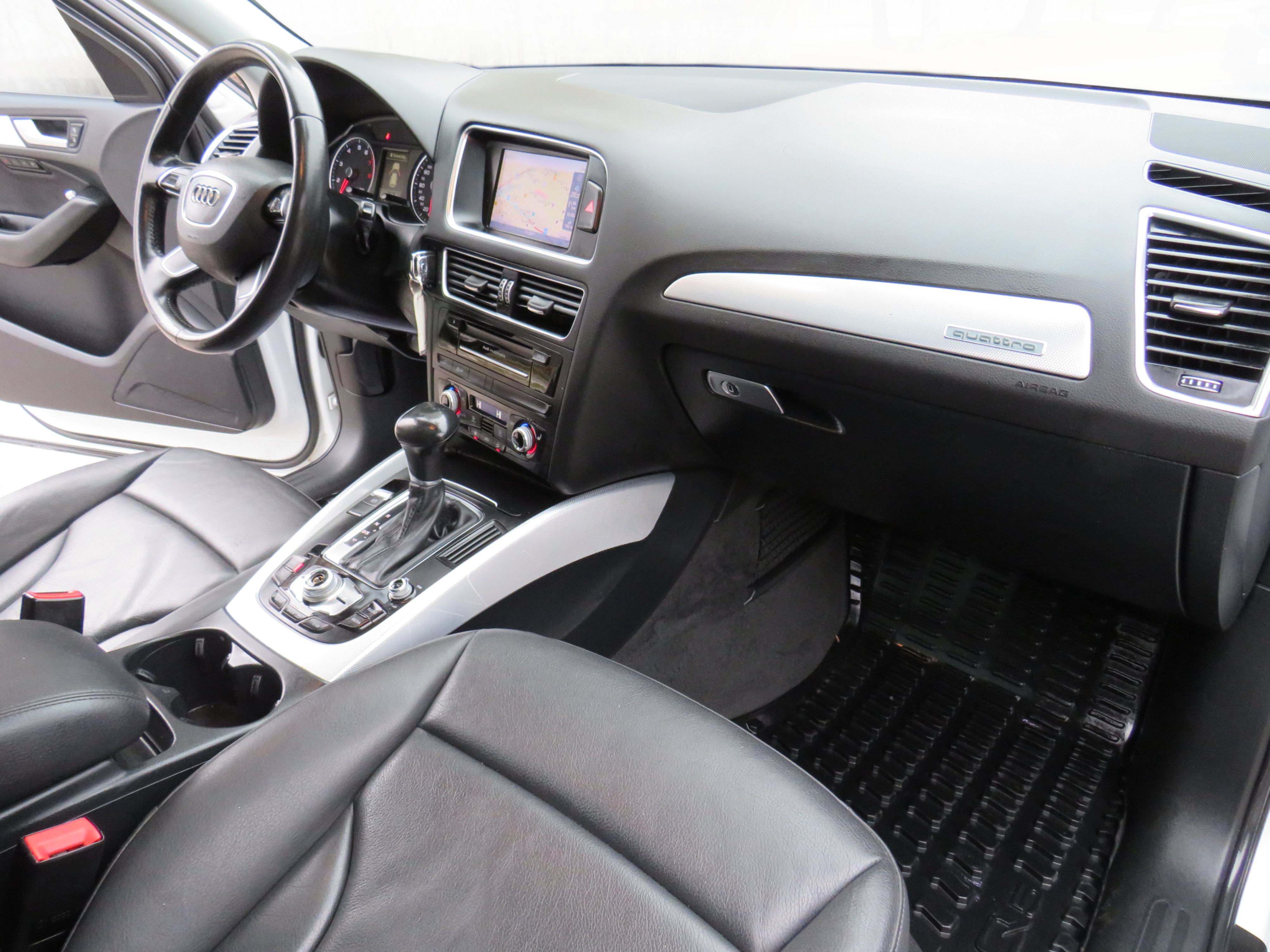 /laautomotive/2014-Audi-Q5-19797916220126743.jpg