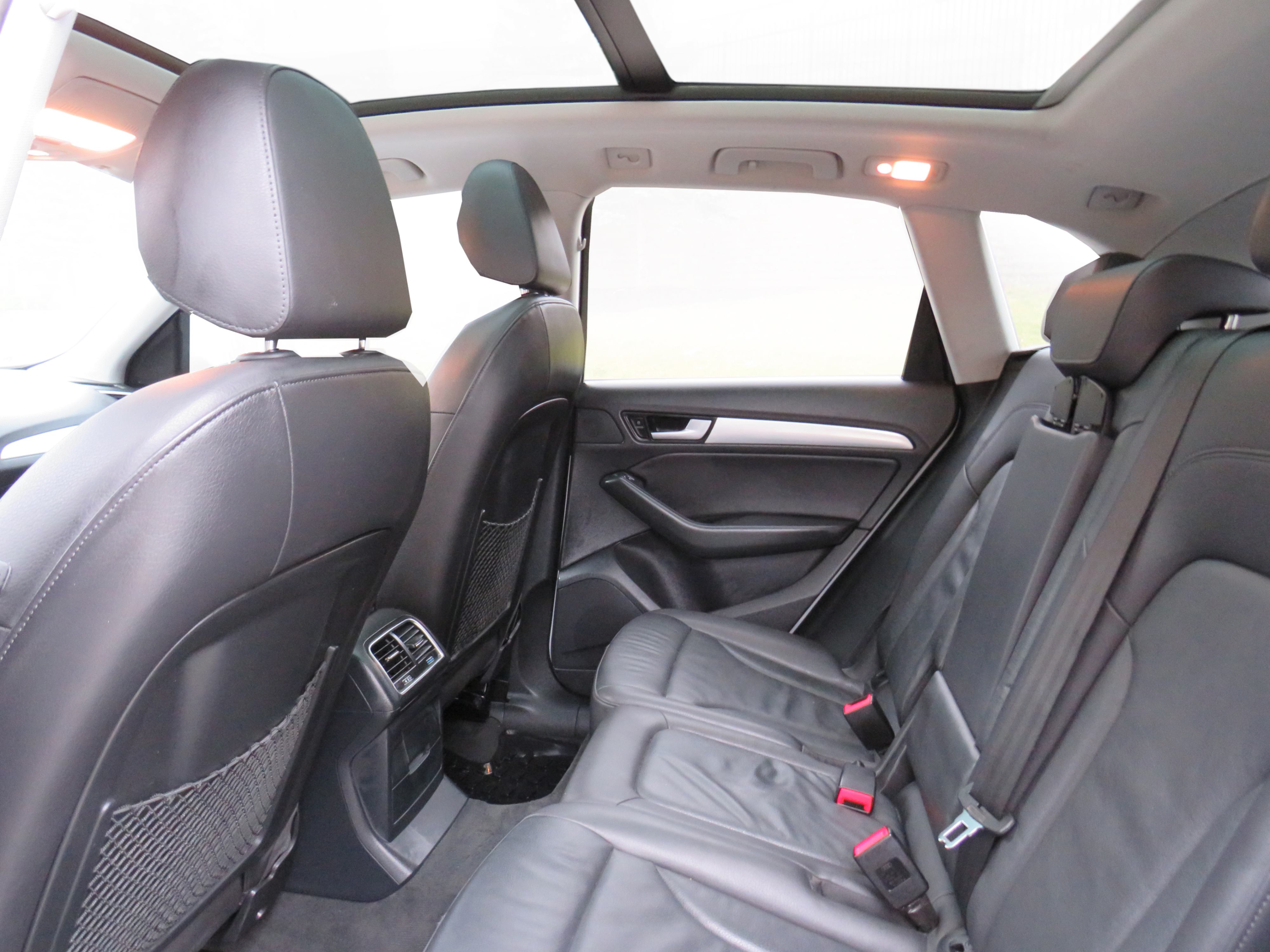 /laautomotive/2014-Audi-Q5-4332210294358152.jpg