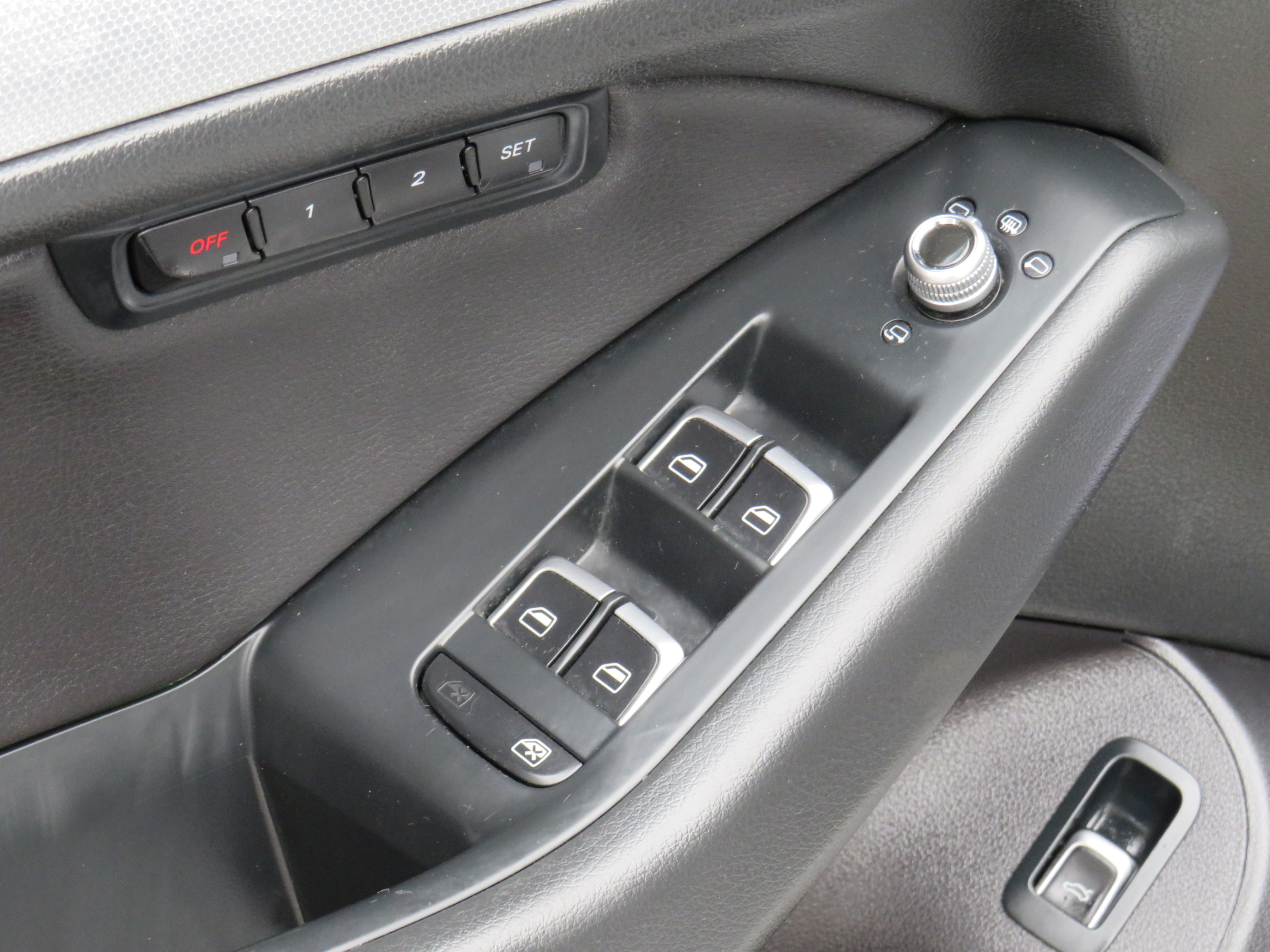 /laautomotive/2014-Audi-Q5-703772789572674.jpg