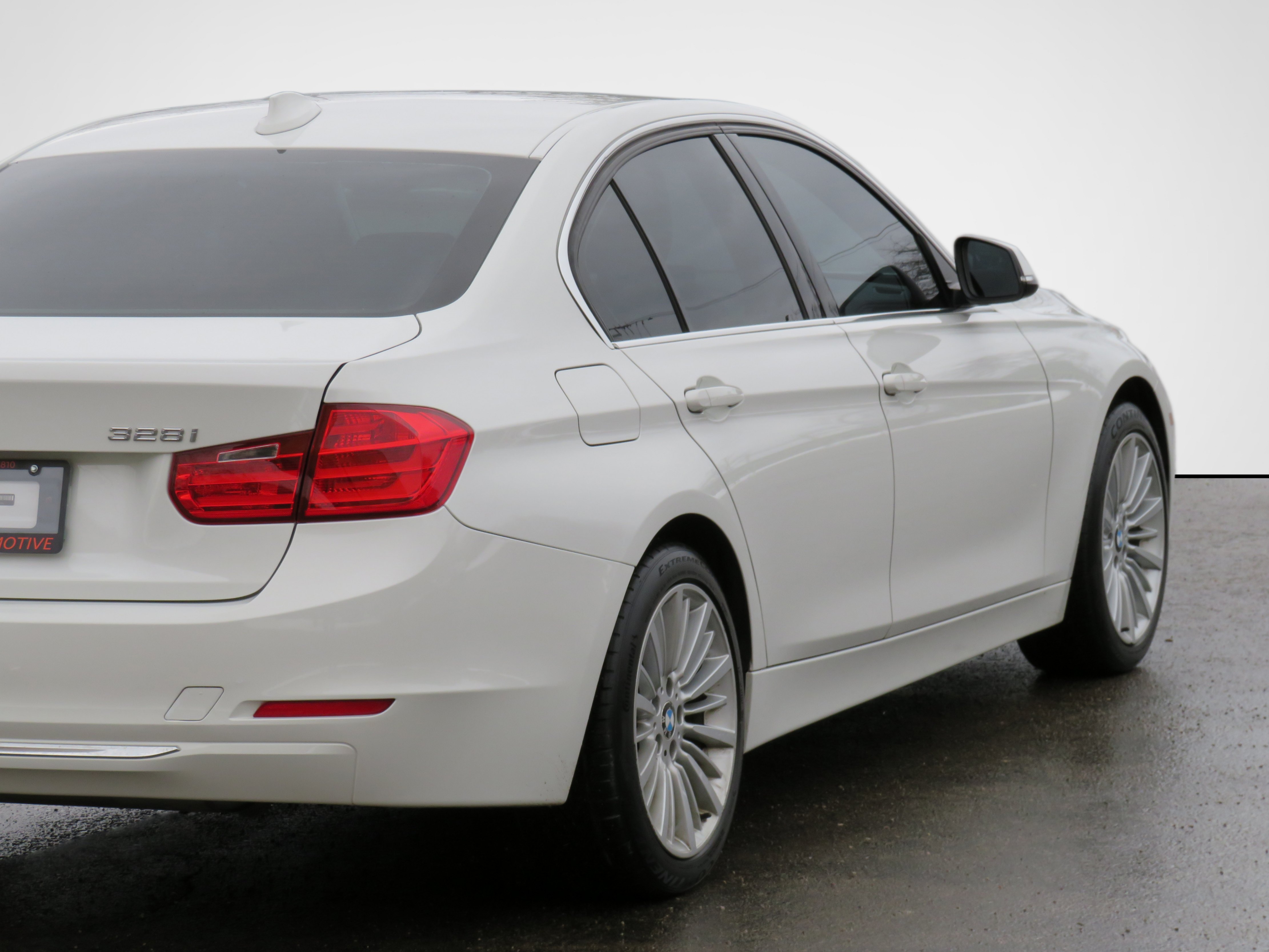 /laautomotive/2014-BMW-3-Series-861527611814171.jpg