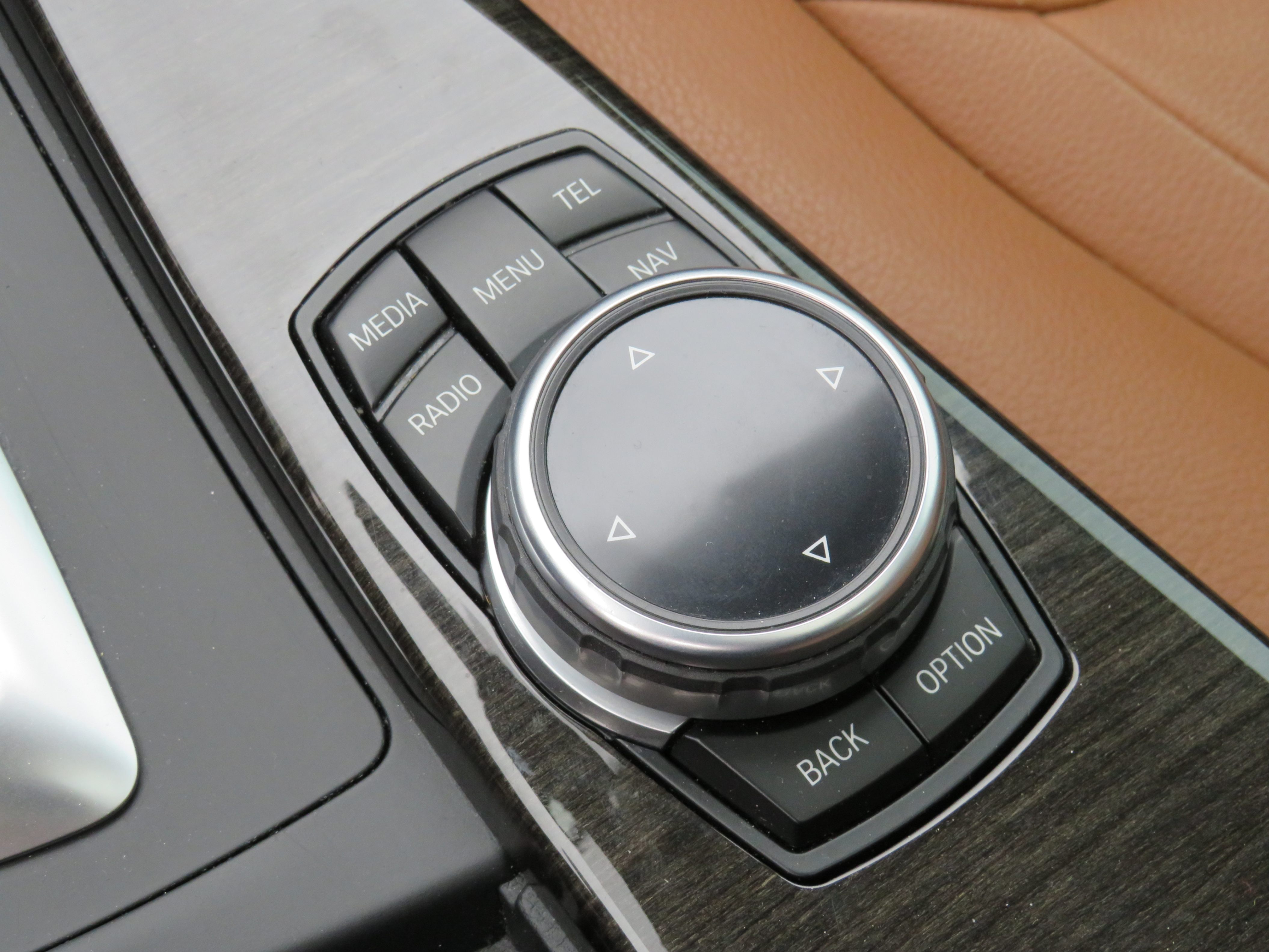 /laautomotive/2014-BMW-3Series-7260131319726073.jpg