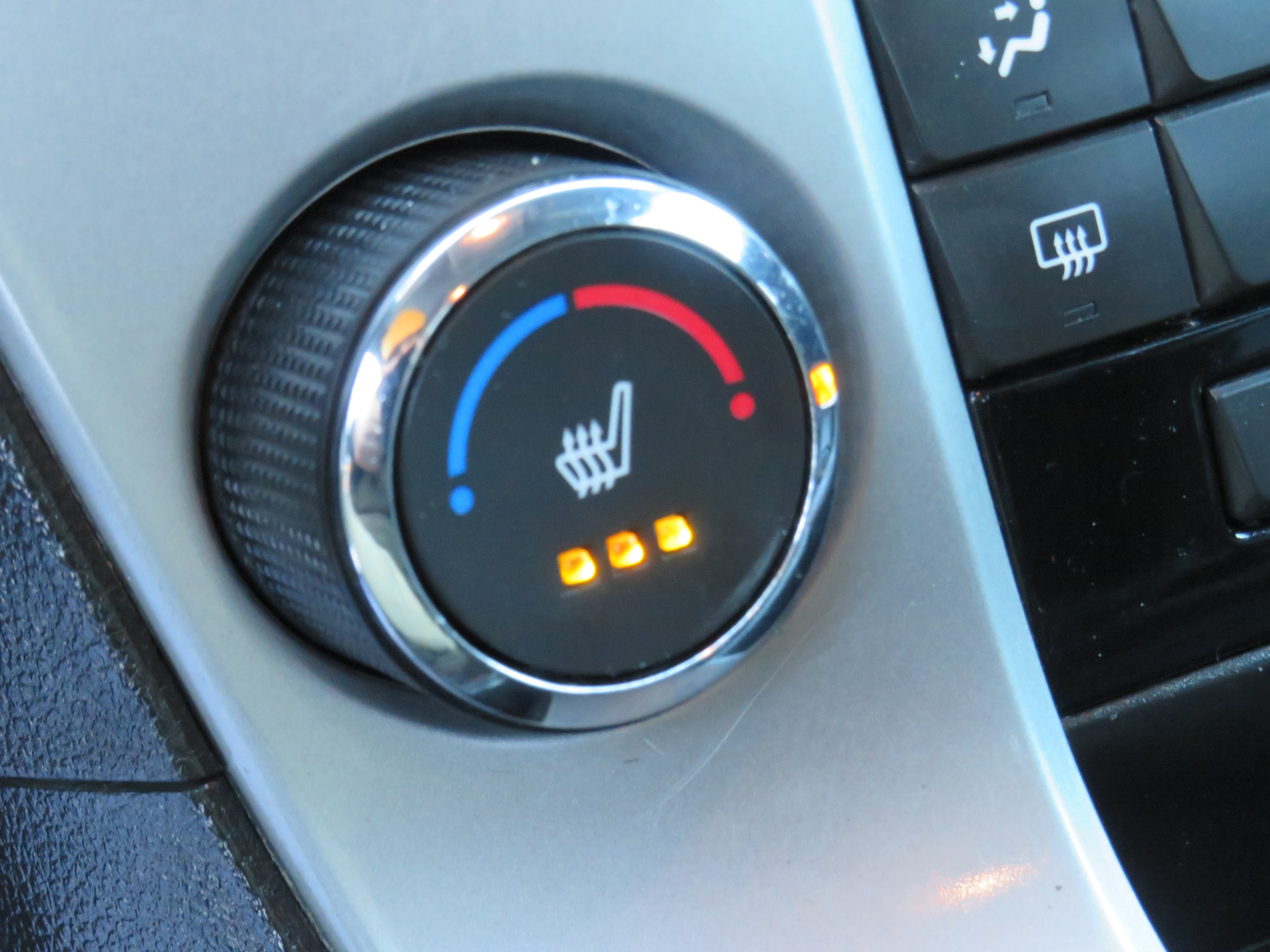 /laautomotive/2014-Chevrolet-Cruze-32780470099200487.jpg