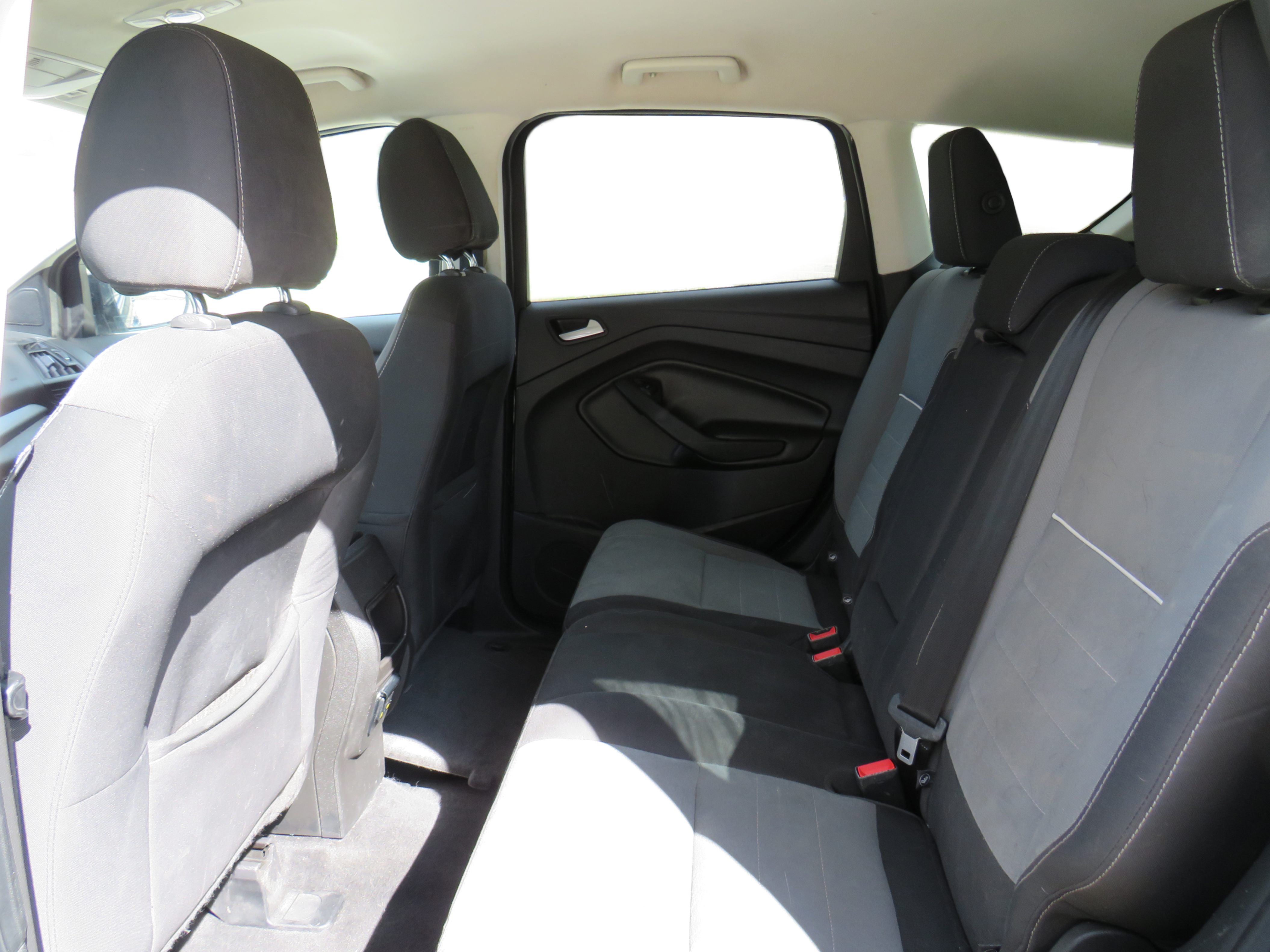 /laautomotive/2014-Ford-Escape-5879056977384294.jpg