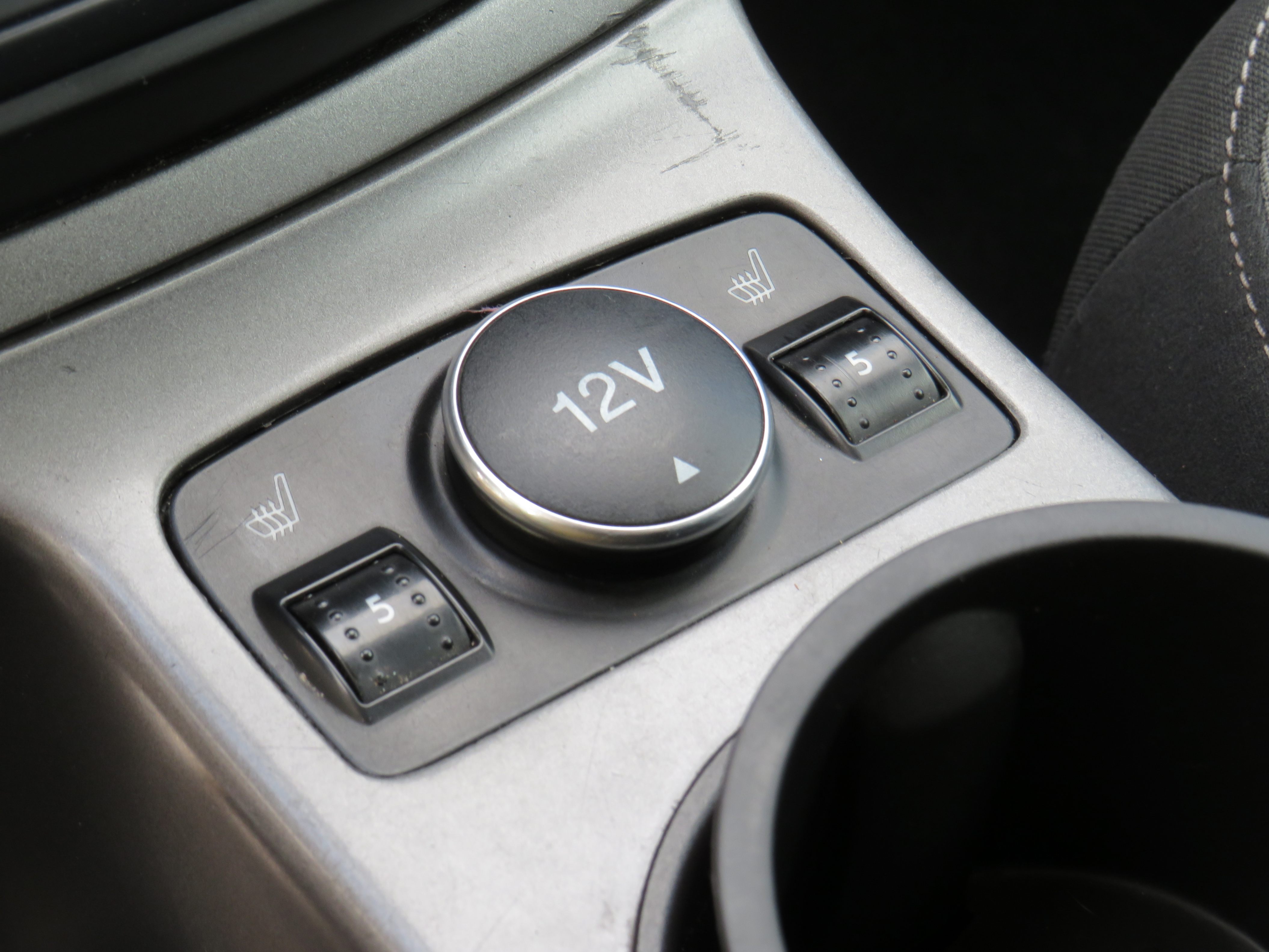 /laautomotive/2014-Ford-Escape-7680256087930617.jpg