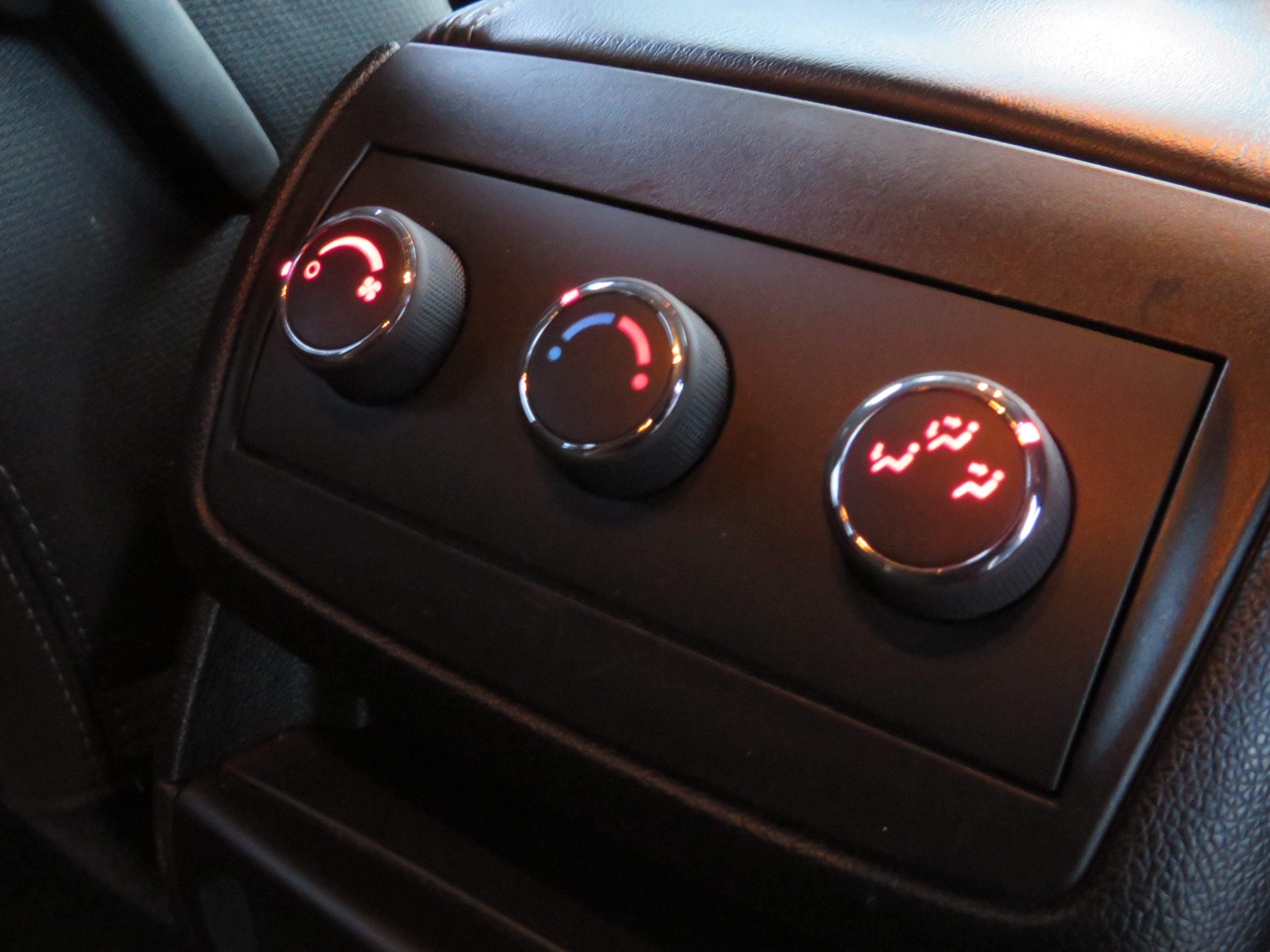 /laautomotive/2014-GMC-Acadia-09819109348622113.jpg
