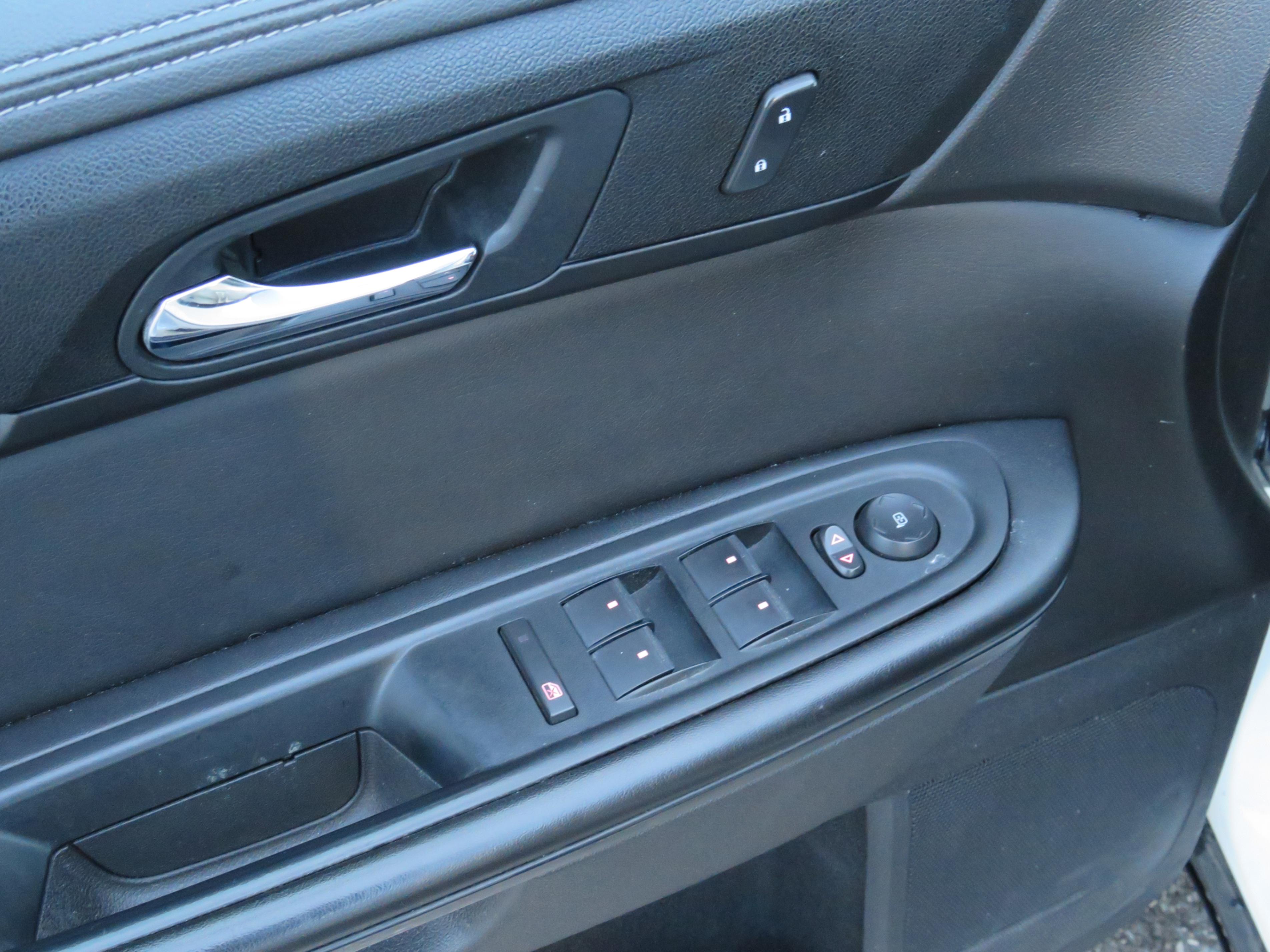/laautomotive/2014-GMC-Acadia-1332295738356748.jpg