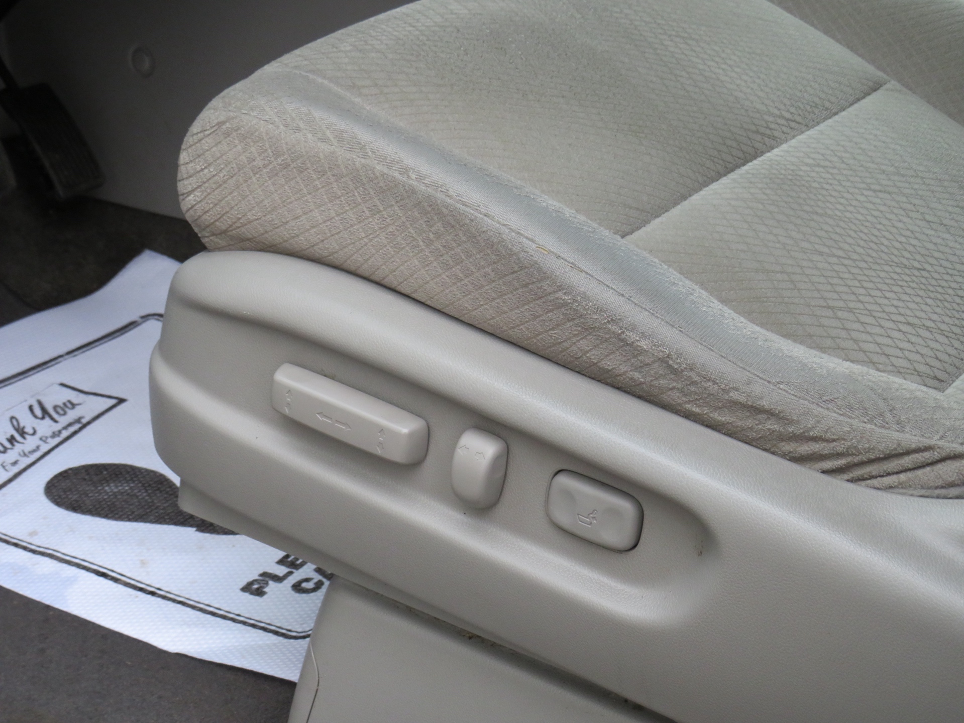 /laautomotive/2014-Honda-Odyssey-049497844953563463.jpg