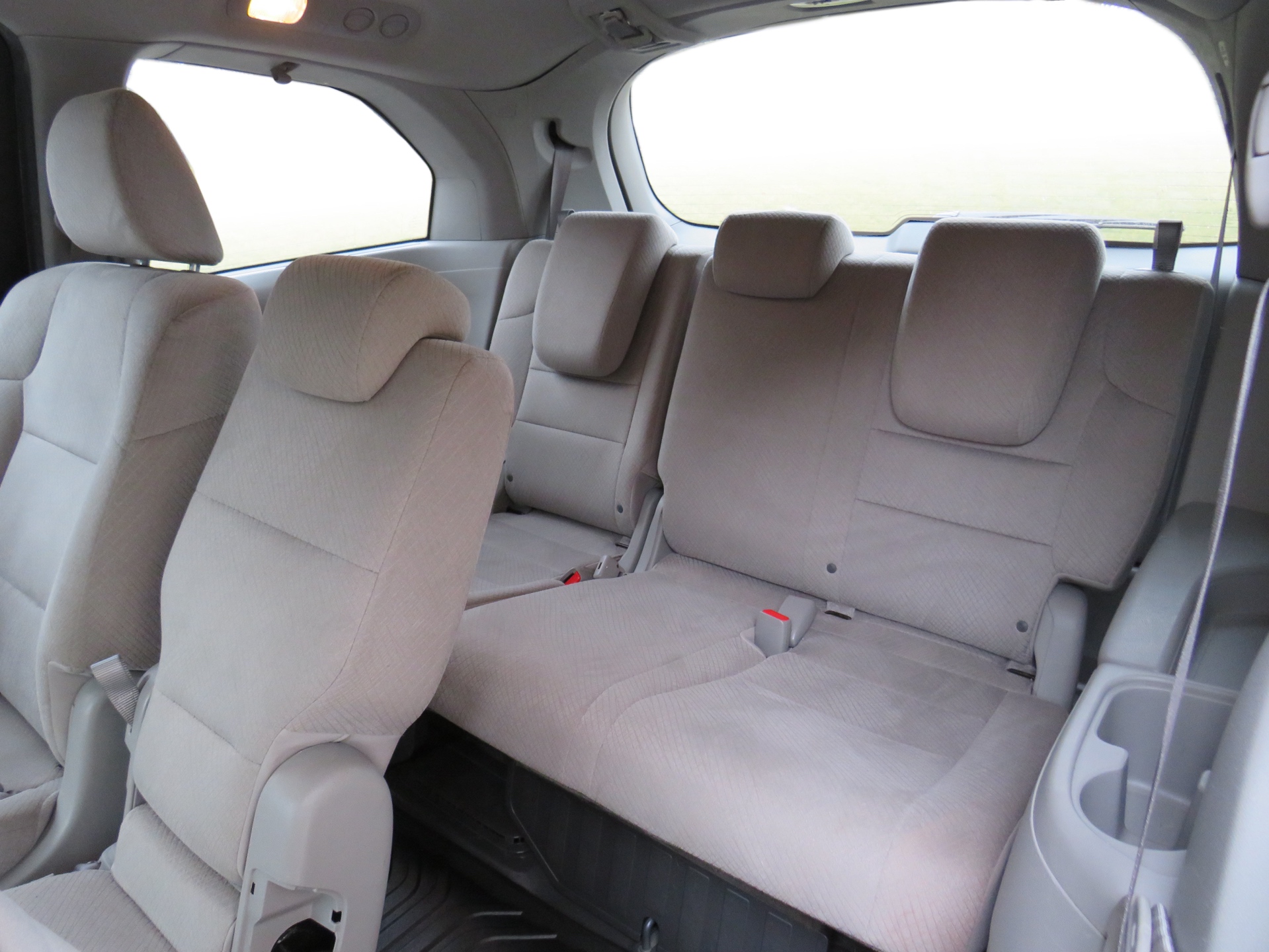 /laautomotive/2014-Honda-Odyssey-09379610329894872.jpg
