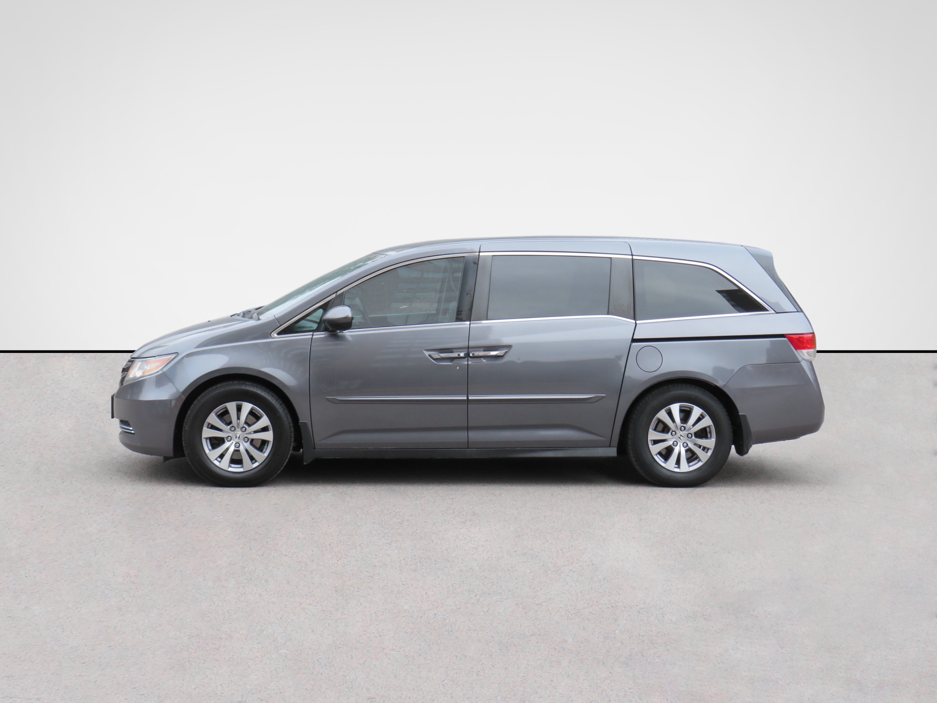 /laautomotive/2014-Honda-Odyssey-2981674772328533.jpg