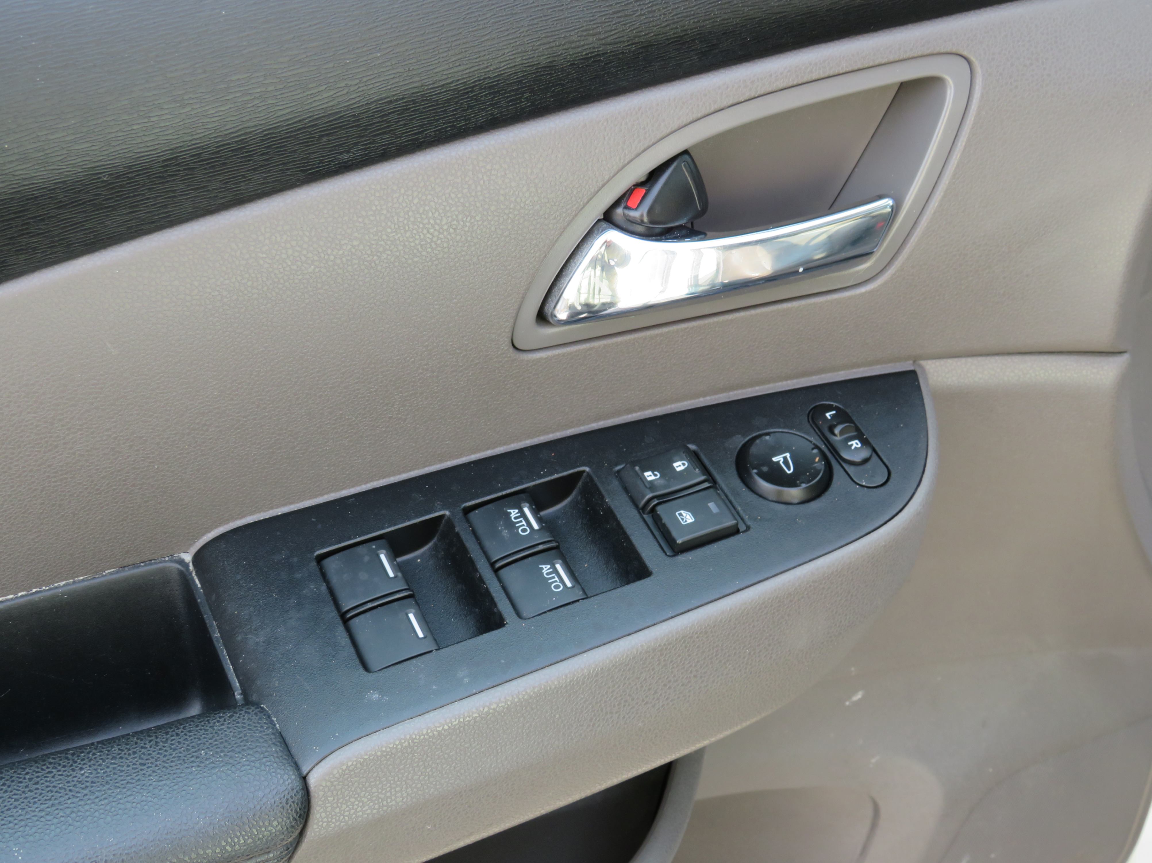 /laautomotive/2014-Honda-Odyssey-3740159937163714.jpg