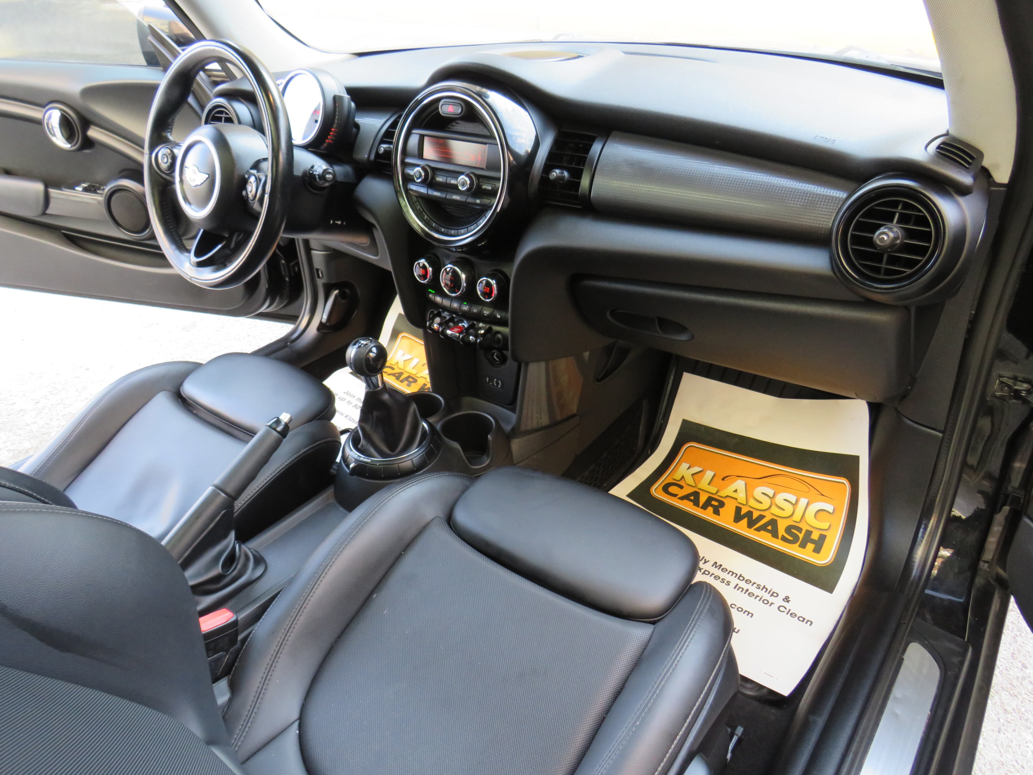 /laautomotive/2014-MINI-CooperHardtop-14104515126856088.jpg