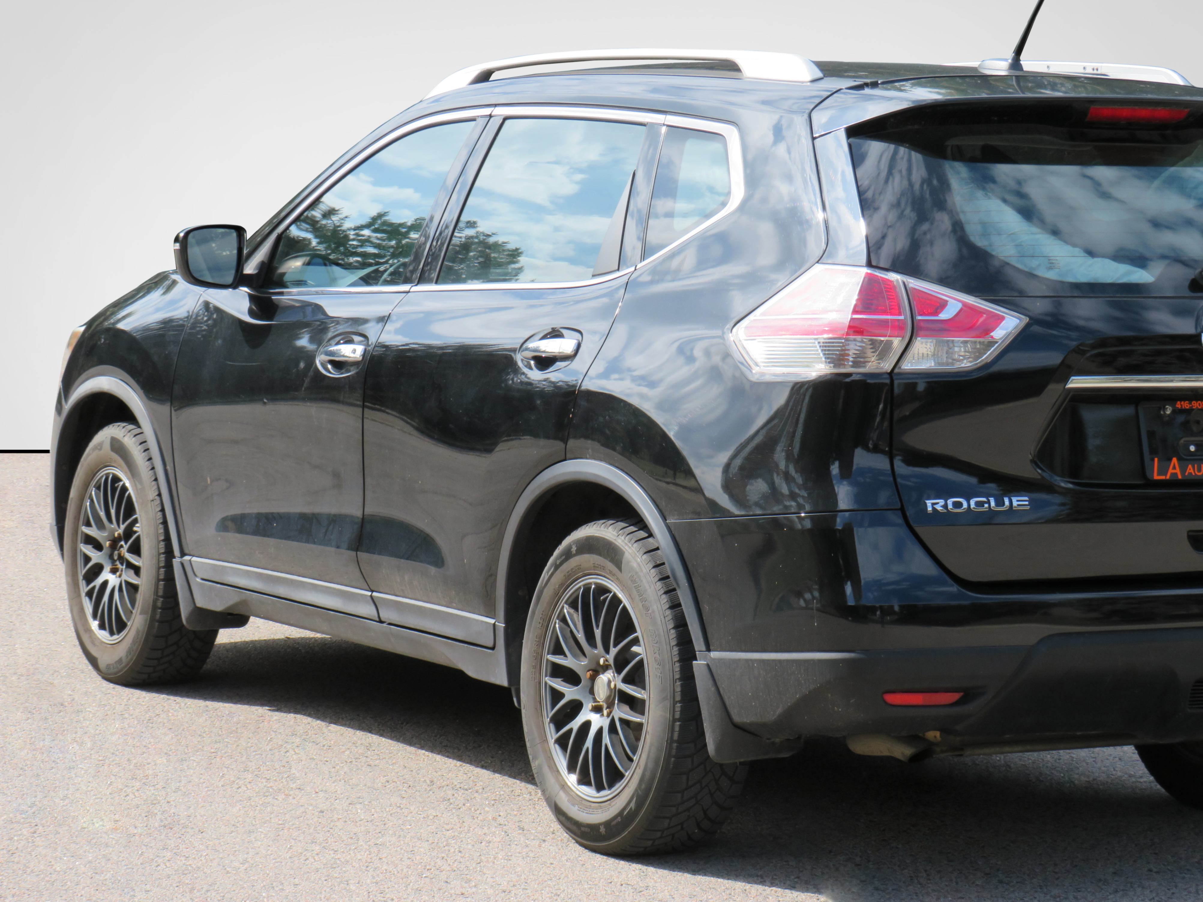 /laautomotive/2014-Nissan-Rogue-06376653654967179.jpg