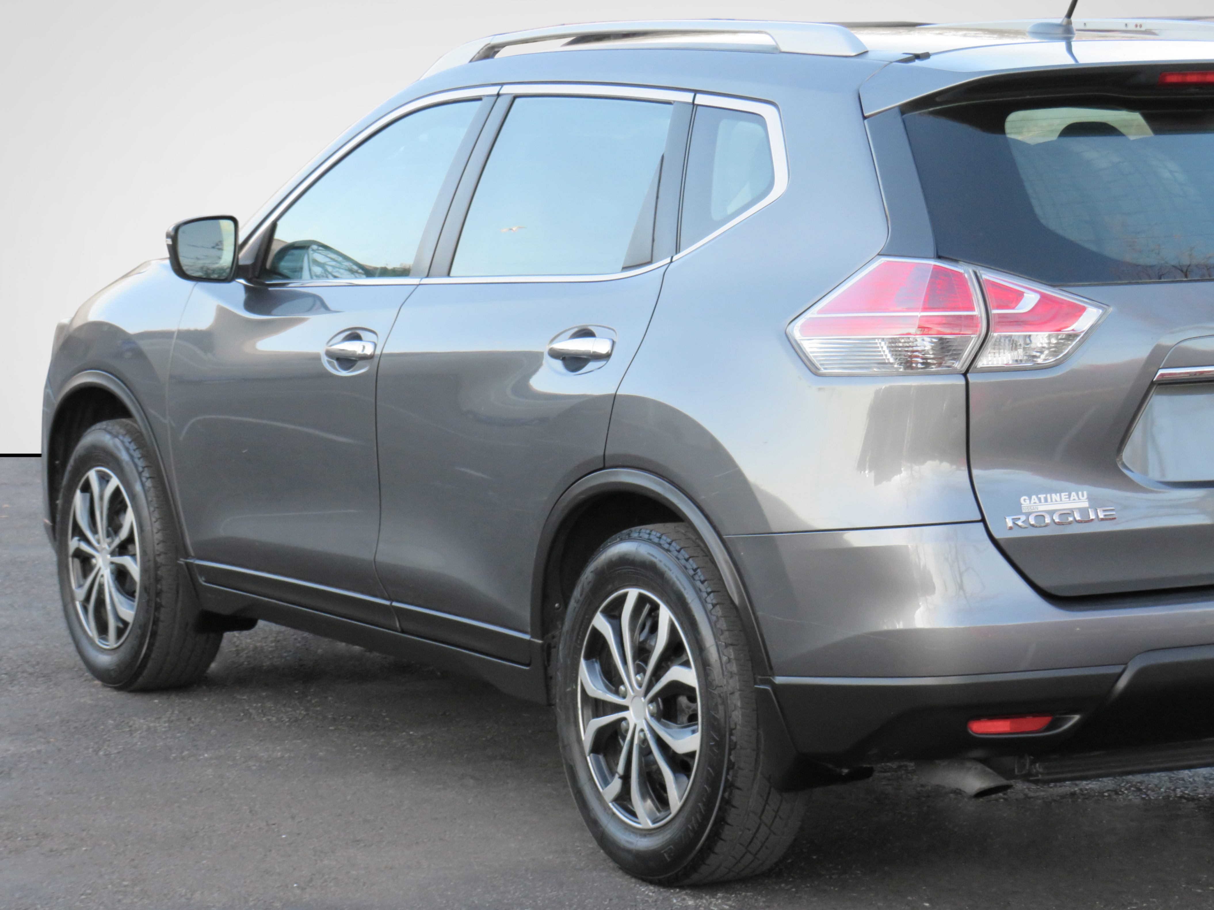 /laautomotive/2014-Nissan-Rogue-190319137781646.jpg