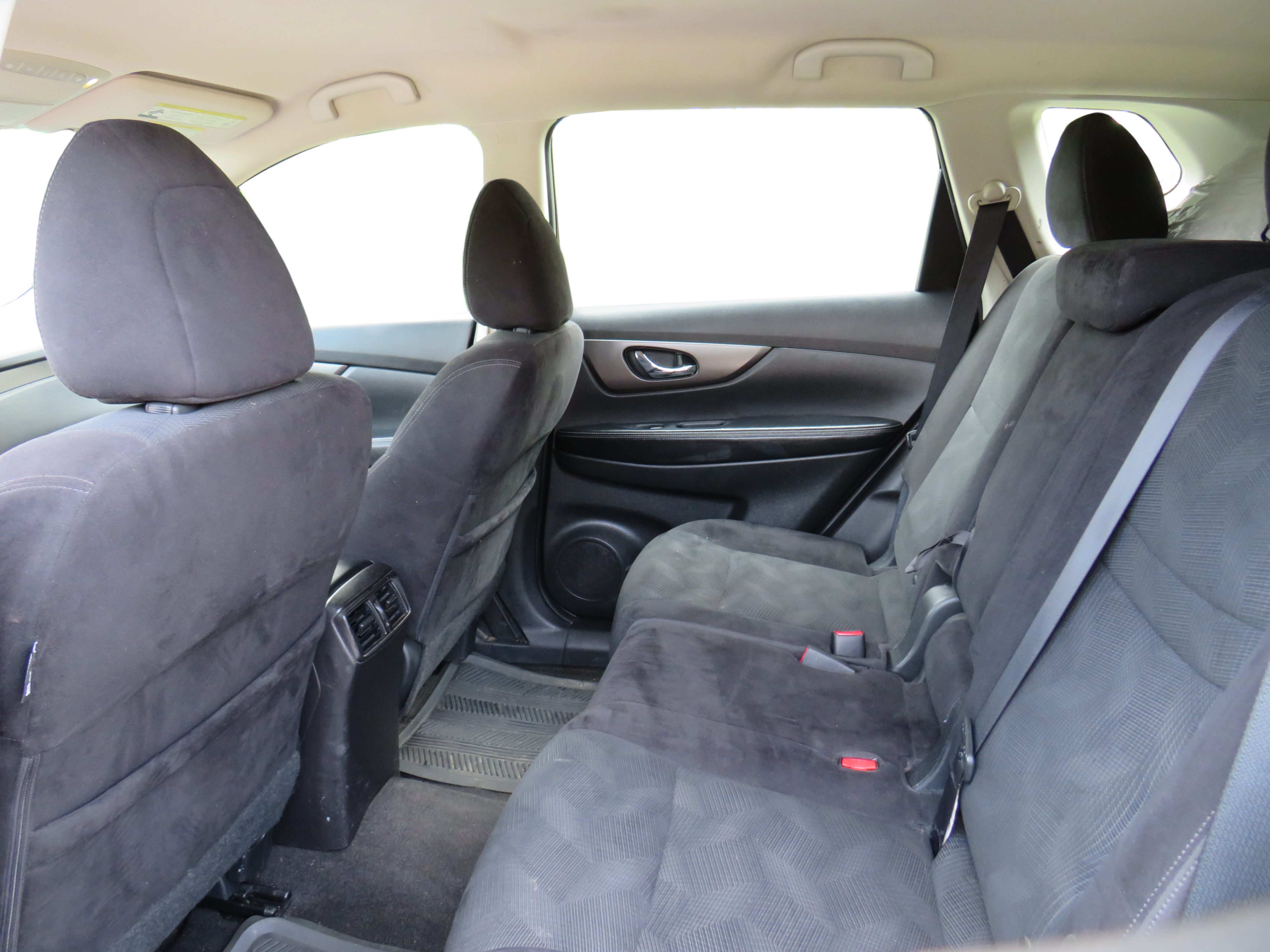 /laautomotive/2014-Nissan-Rogue-33878855364390703.jpg