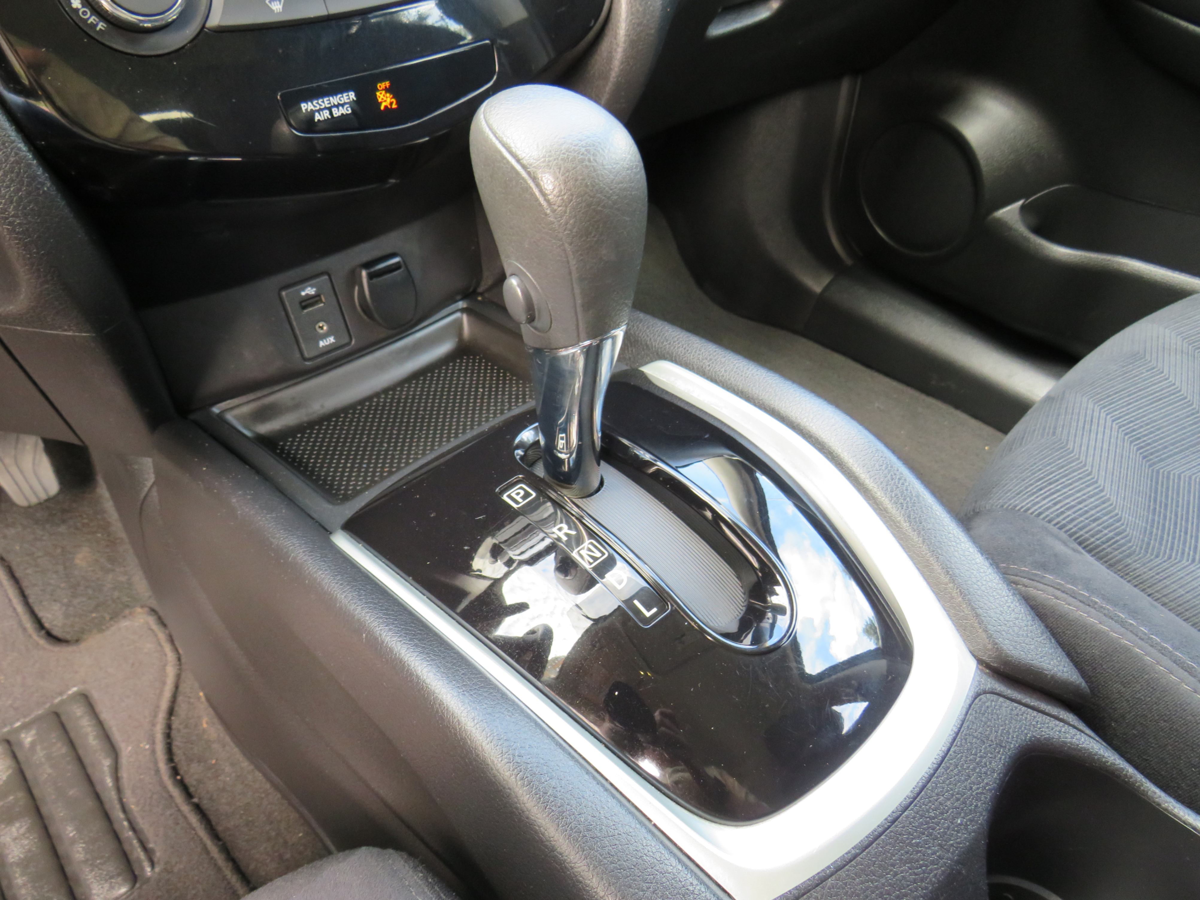 /laautomotive/2014-Nissan-Rogue-41853969202581864.jpg