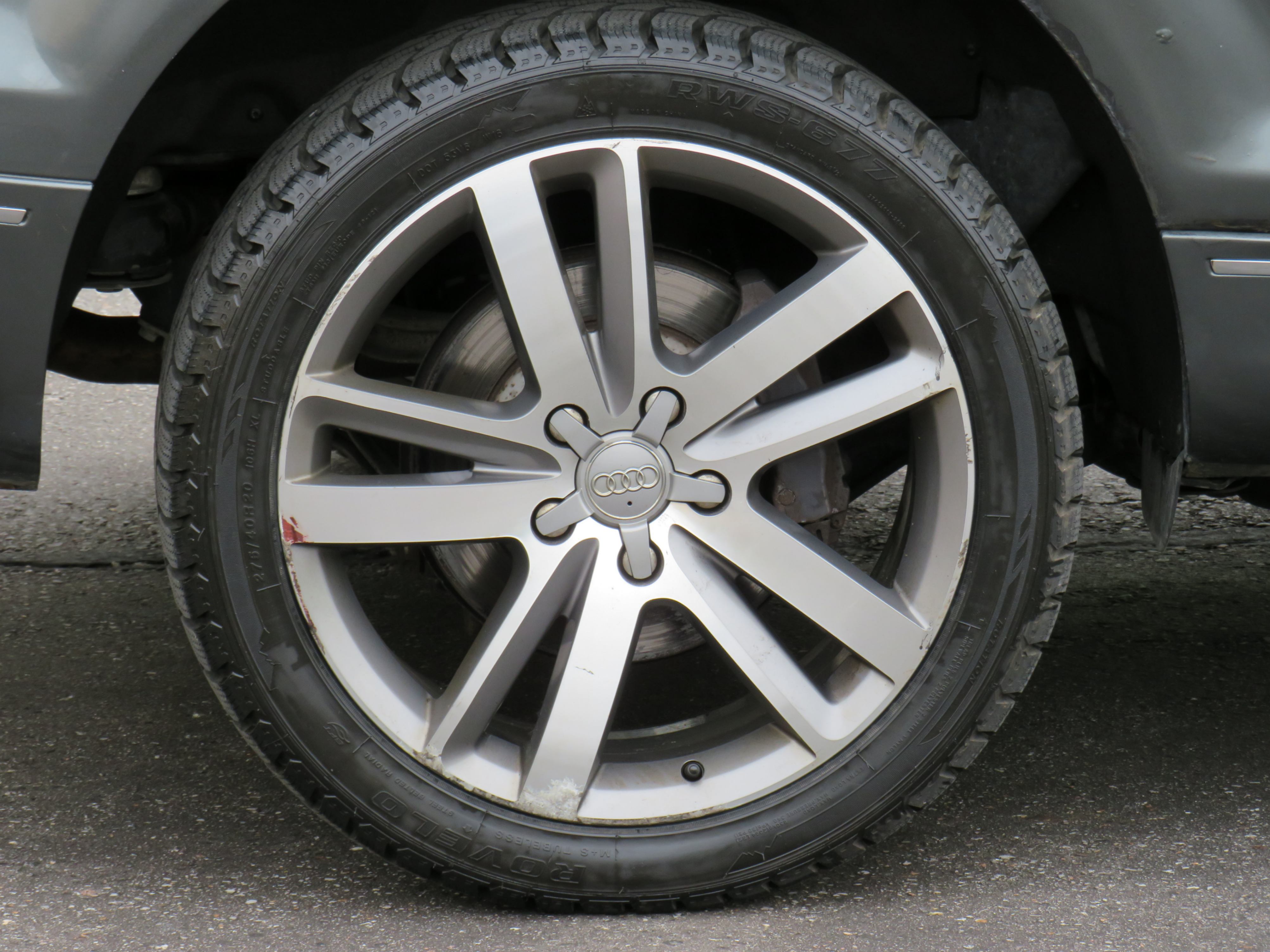 /laautomotive/2015-Audi-Q7-20937517574818898.jpg