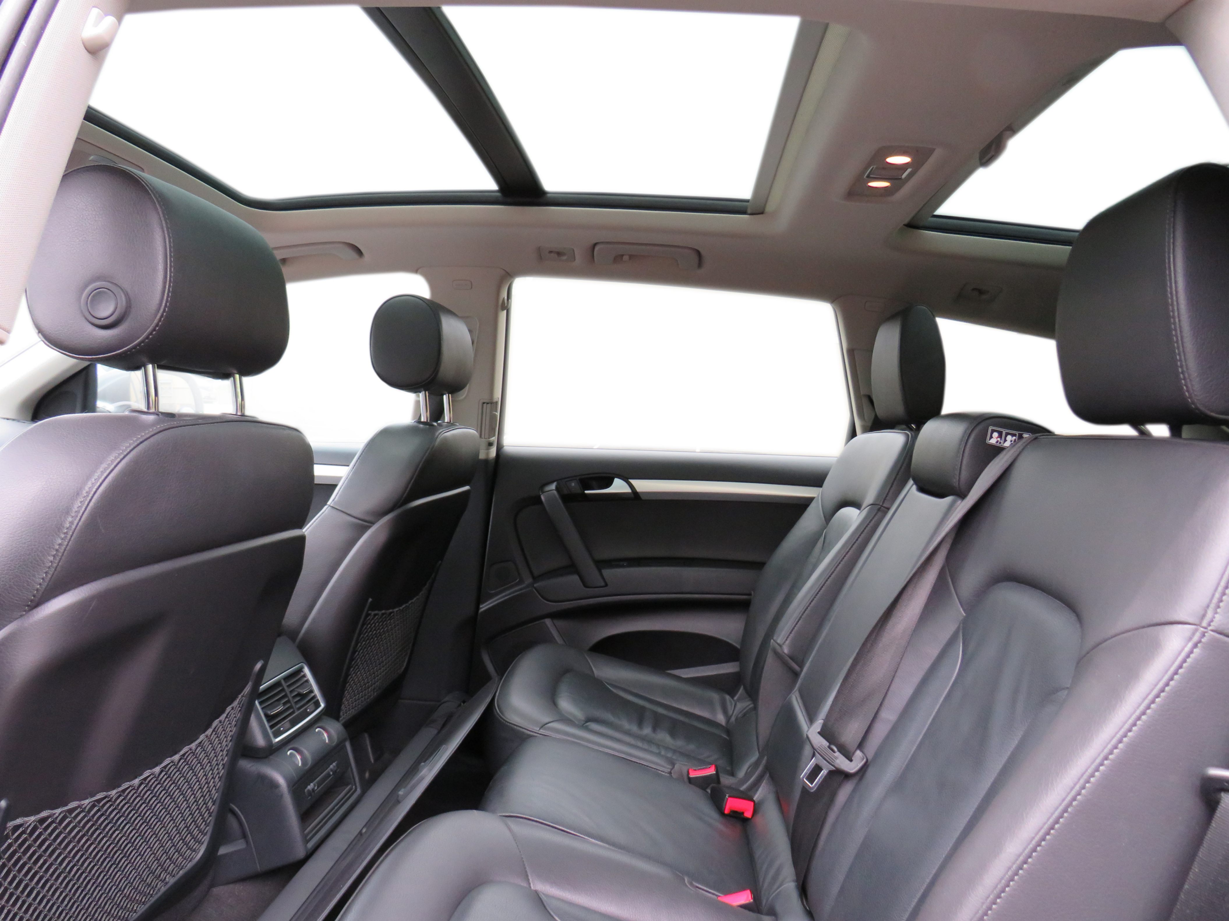 /laautomotive/2015-Audi-Q7-6629856833547019.jpg
