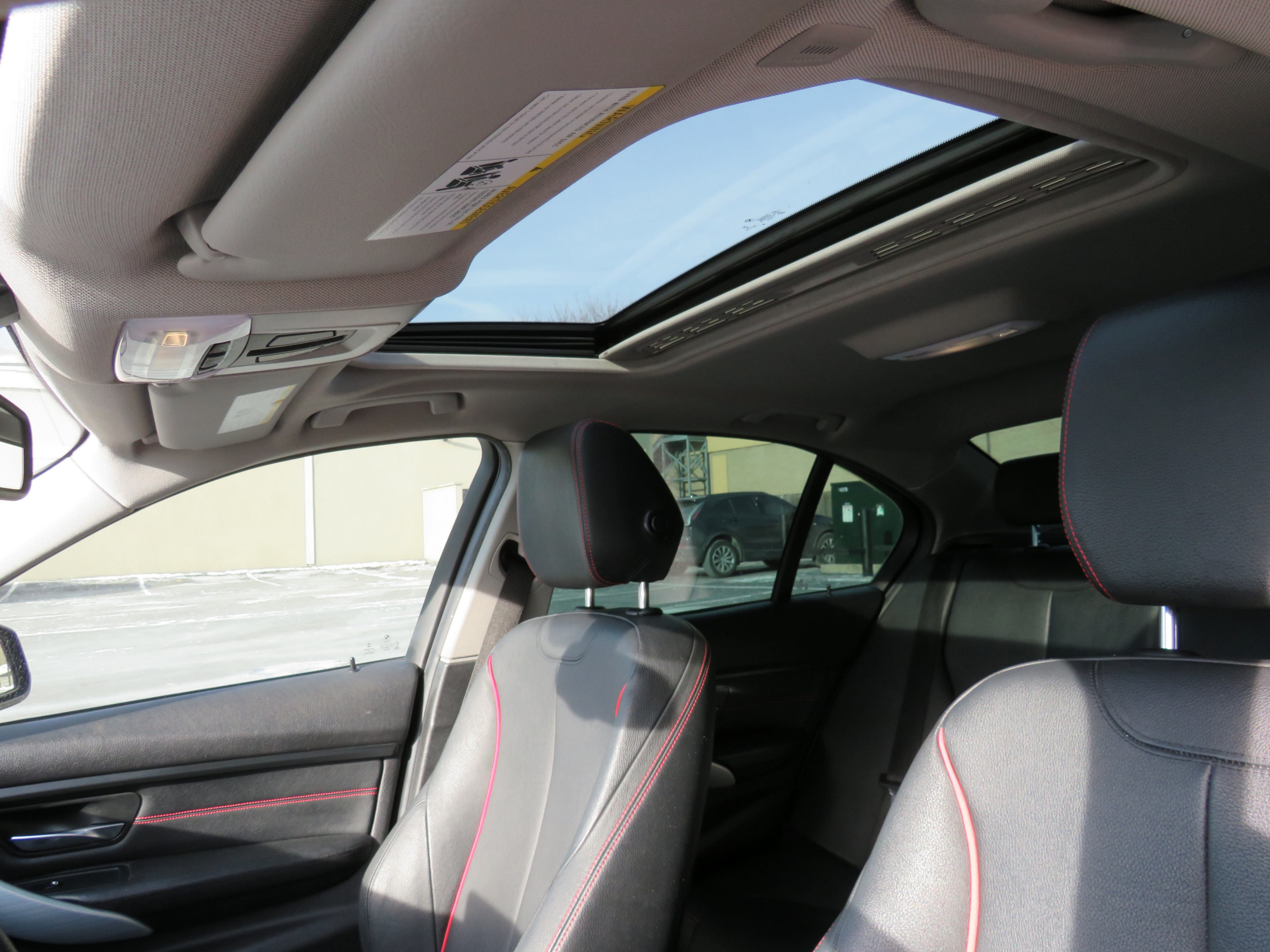 /laautomotive/2015-BMW-3Series-28762324524864.jpg