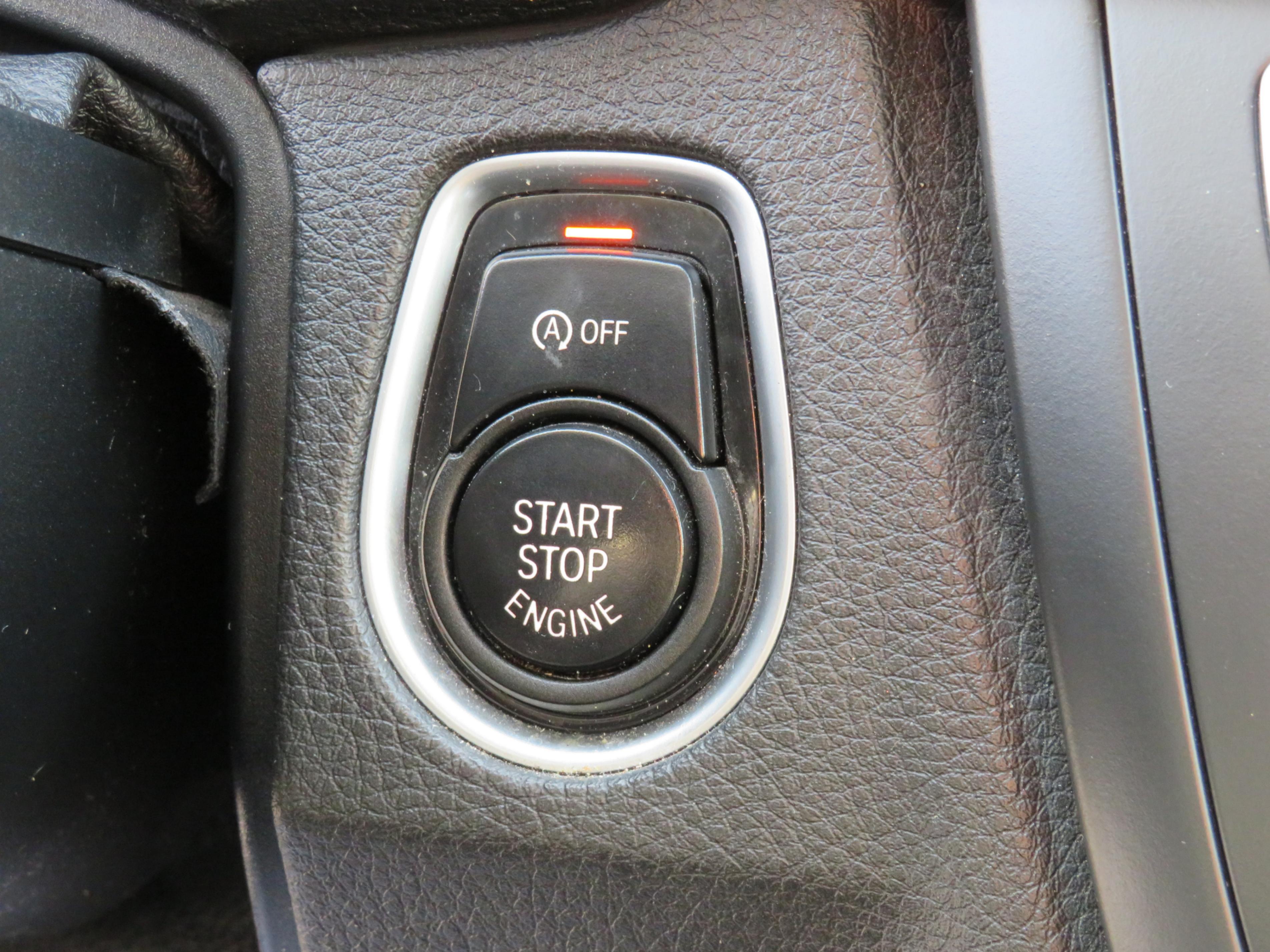 /laautomotive/2015-BMW-3Series-5142281791482441.jpg