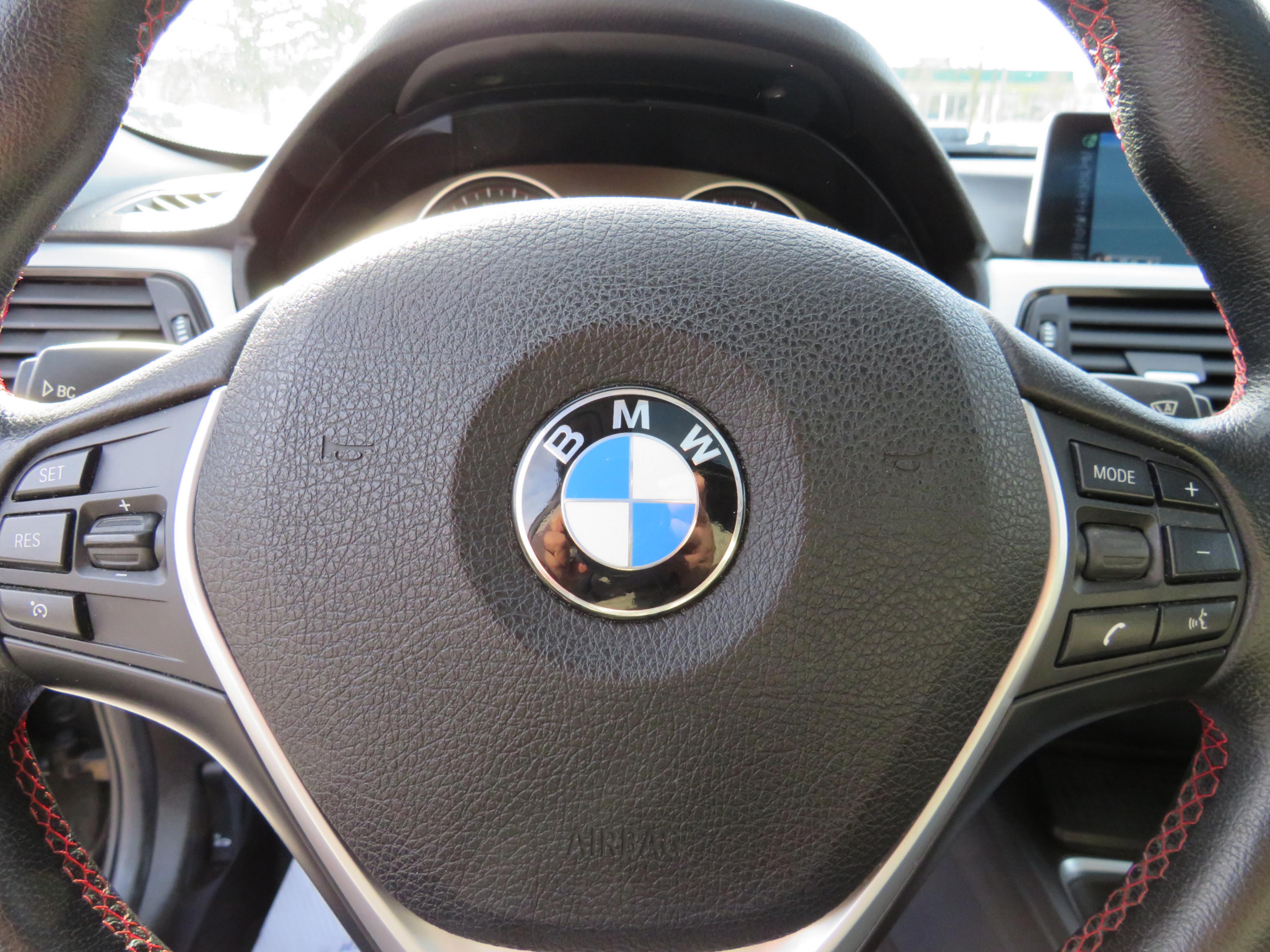 /laautomotive/2015-BMW-3Series-8068027097963024.jpg