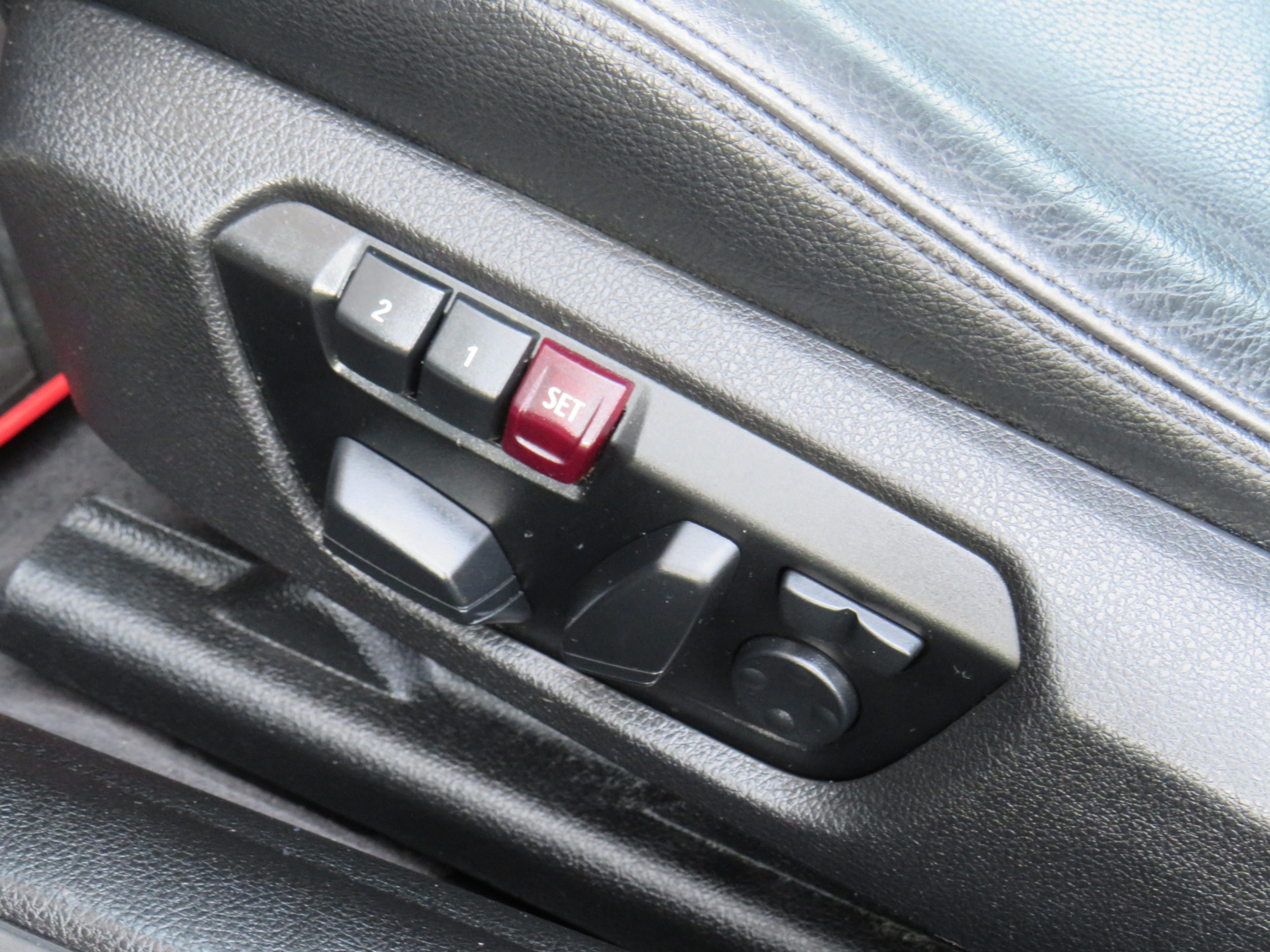 /laautomotive/2015-BMW-4Series-1361668413248336.jpg