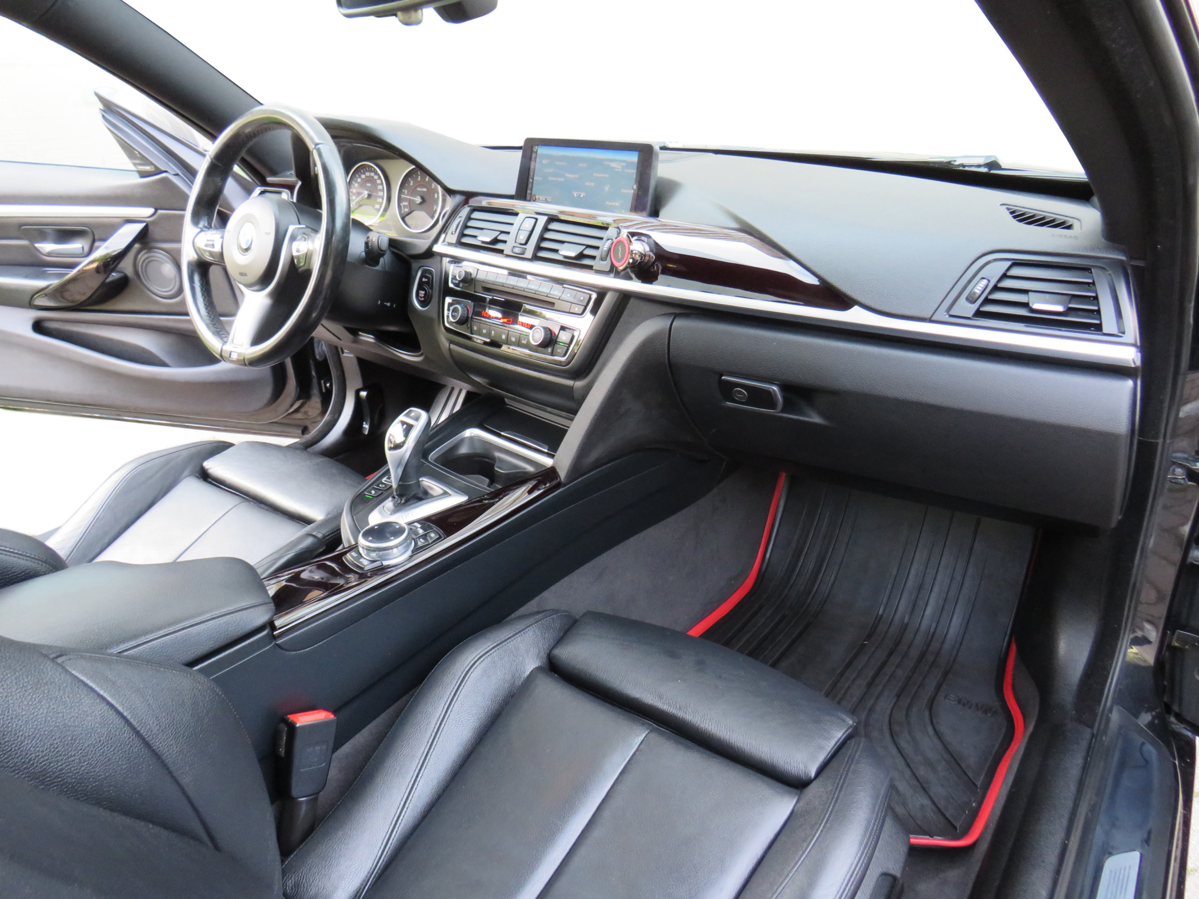 /laautomotive/2015-BMW-4Series-9047489699058513.jpg